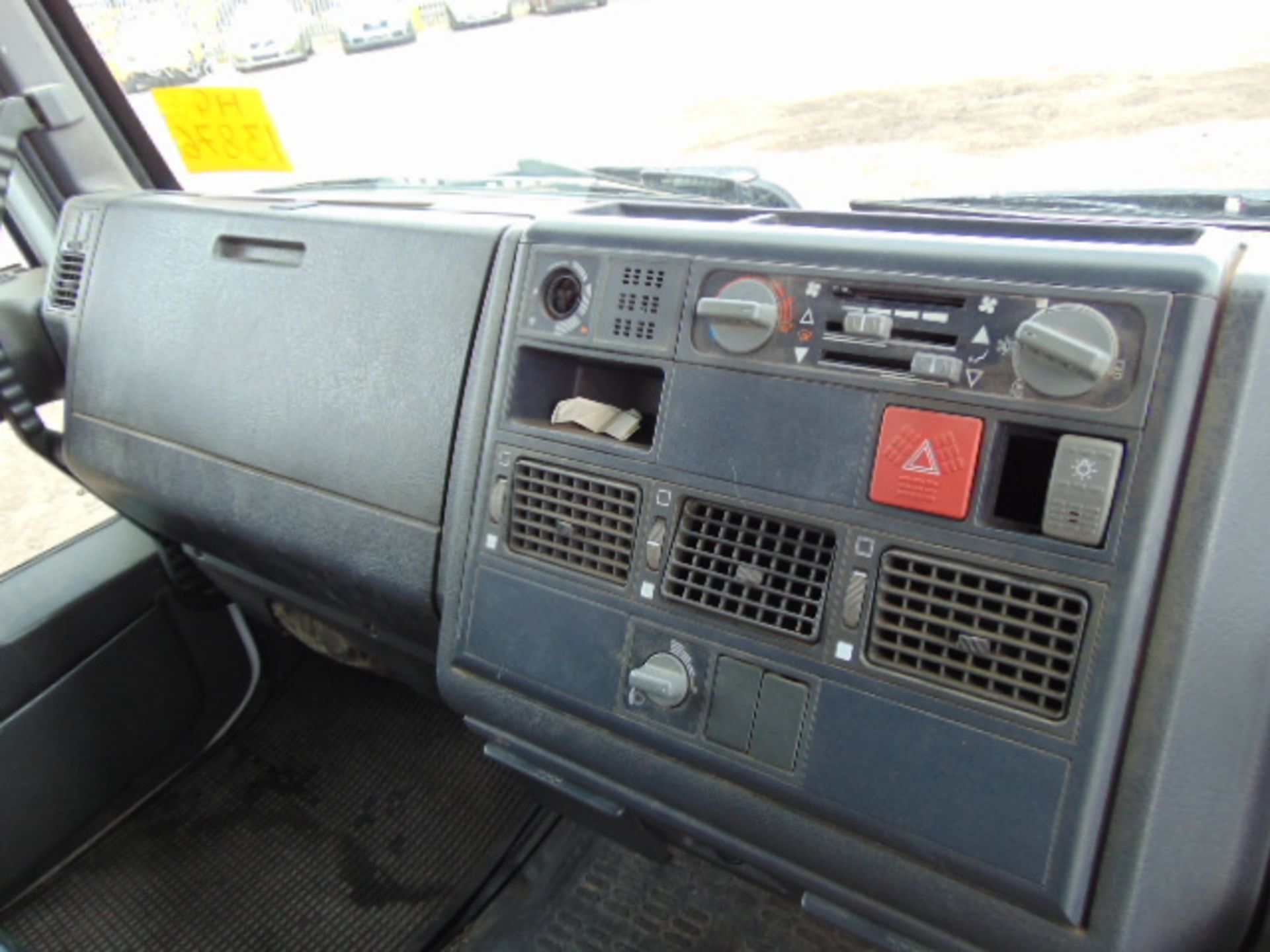 Ford Iveco Cargo 100E18 6T Box Lorry Complete with Rear Tail Lift - Image 16 of 23