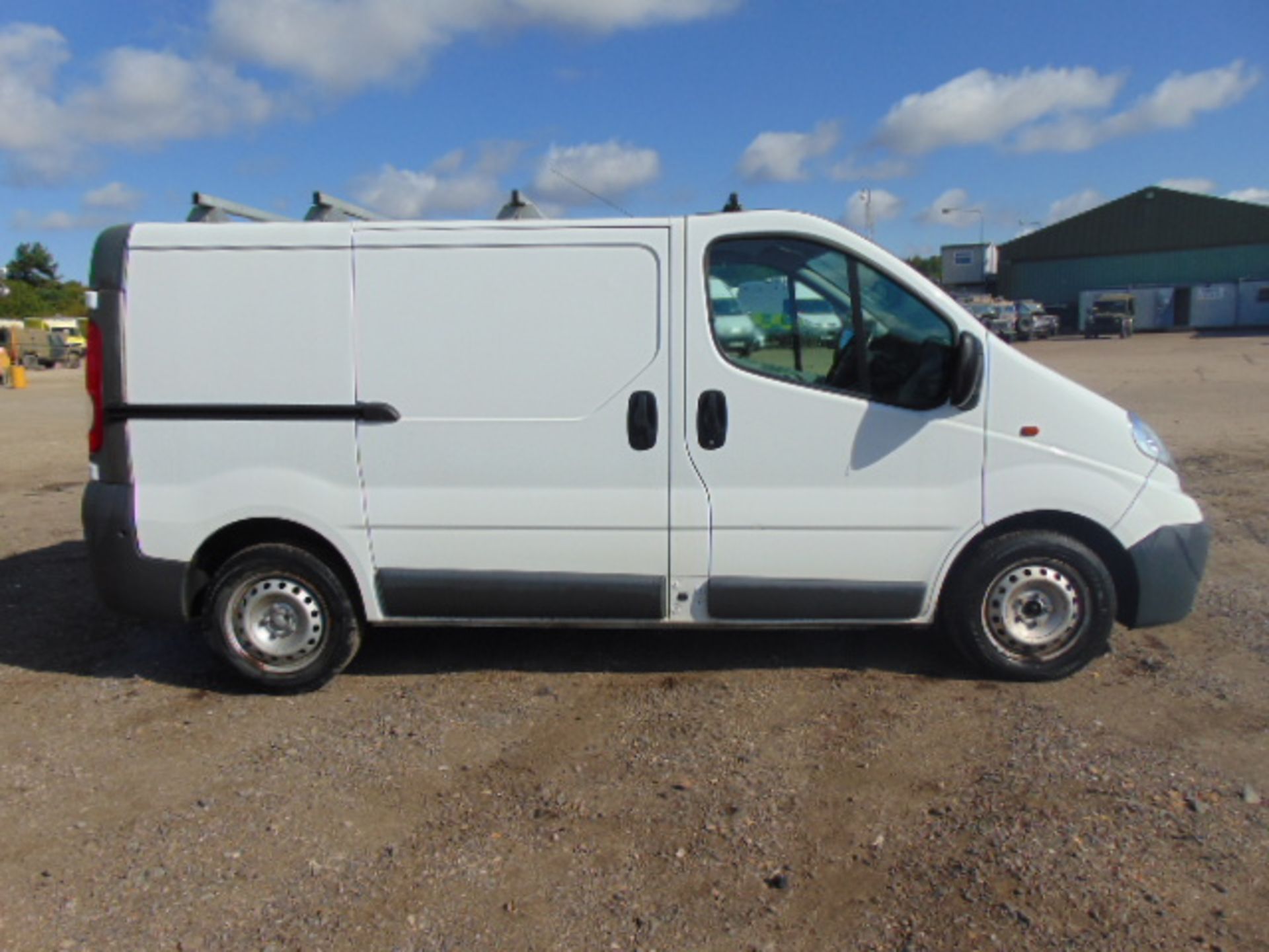 Vauxhall Vivaro 2.0 Turbo Diesel Panel Van - Image 5 of 15