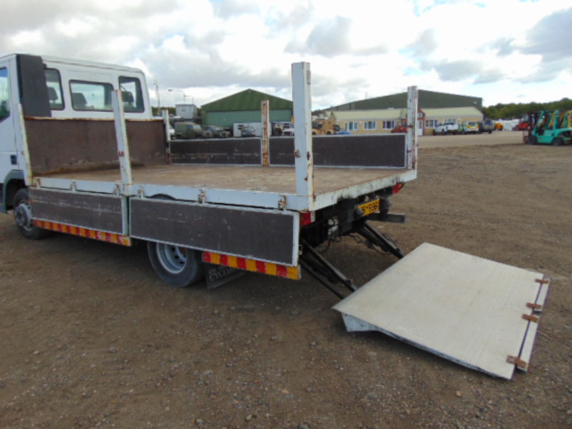 Ford Iveco Cargo 75E14 Complete with Rear Tail Lift - Image 9 of 21