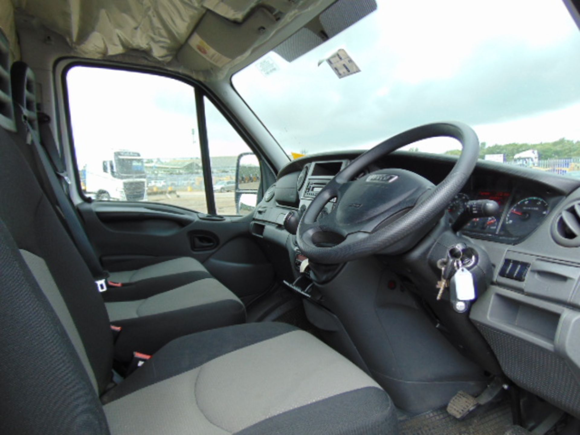 2013 Ford Iveco Daily 40C15 Chassis Cab with Fitted Box Body - Image 19 of 24