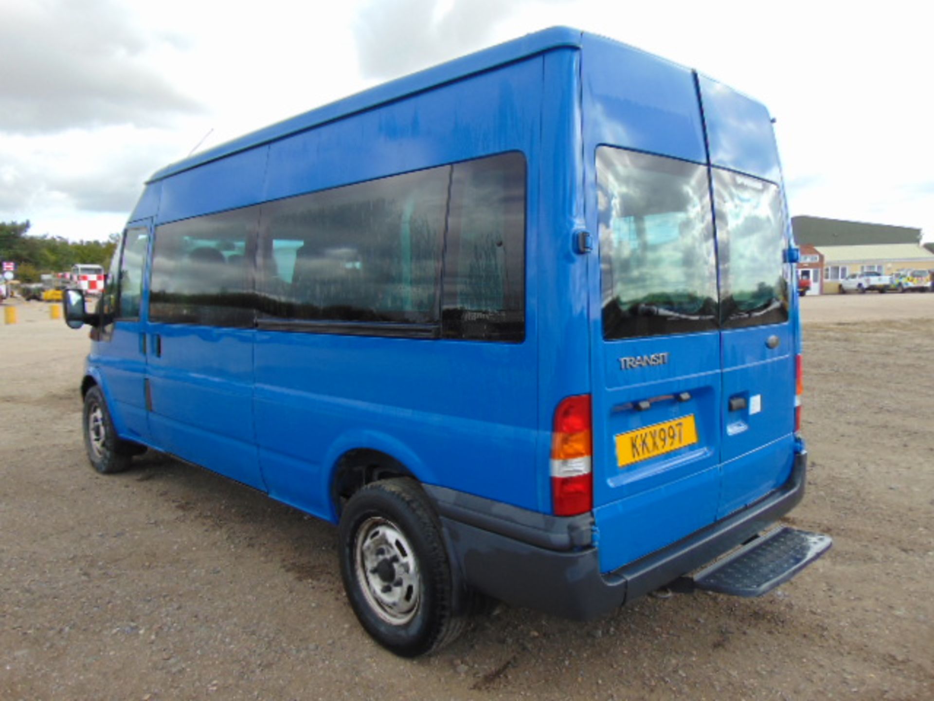 2005 Ford Transit 9 Seat Minibus 10,782 miles! - Image 6 of 19