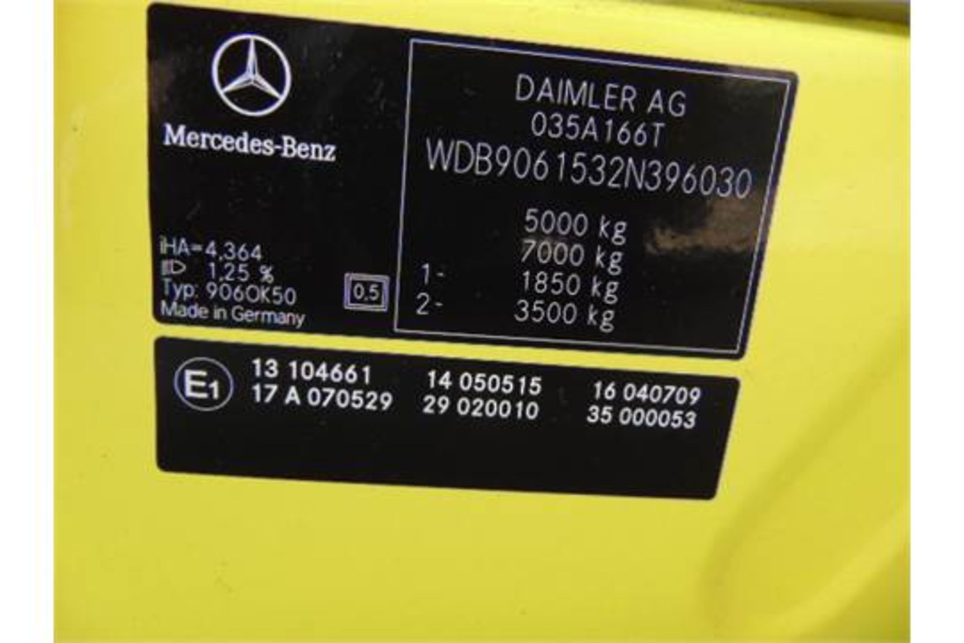Mercedes Sprinter 515 CDI Turbo diesel ambulance - Image 22 of 22