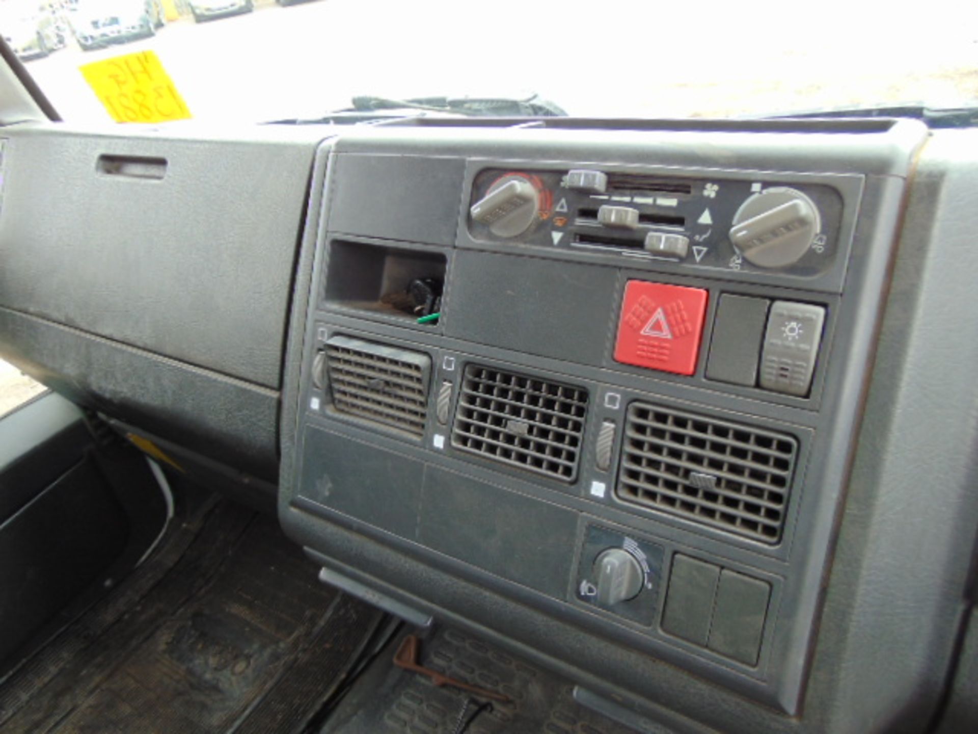 Ford Iveco Cargo 75E14 Complete with Rear Tail Lift - Image 17 of 21