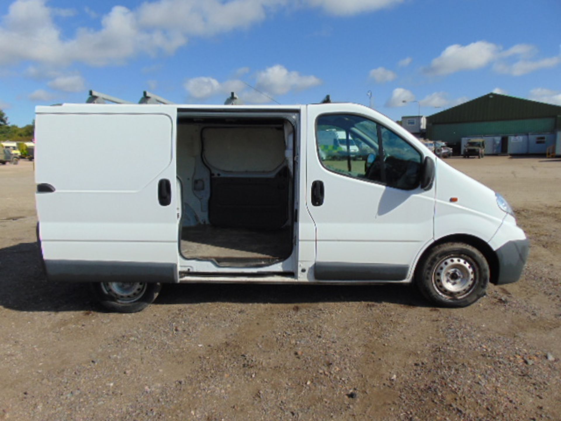 Vauxhall Vivaro 2.0 Turbo Diesel Panel Van - Image 6 of 15