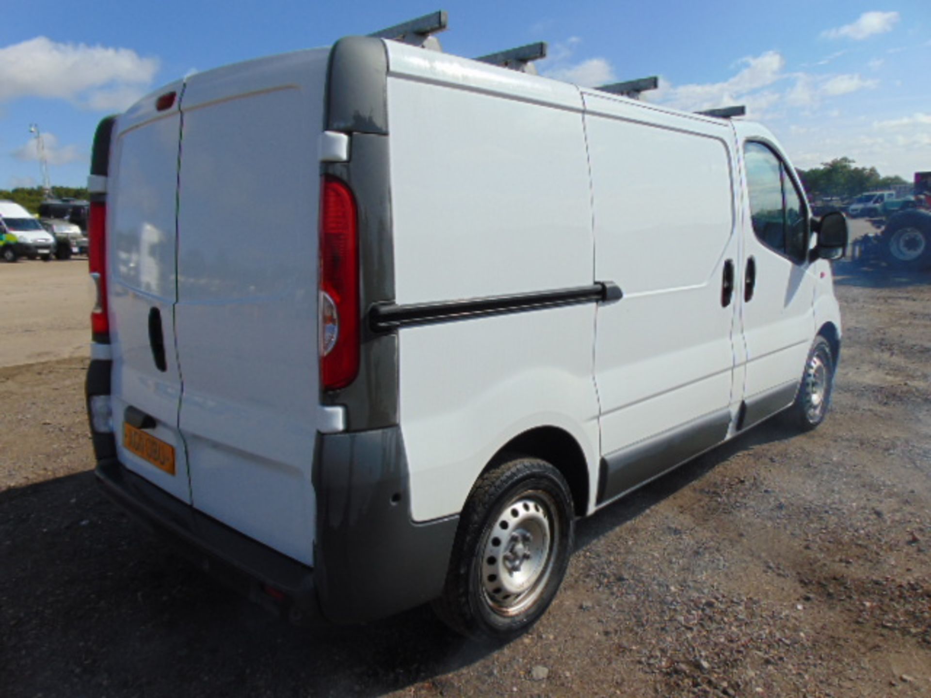 Vauxhall Vivaro 2.0 Turbo Diesel Panel Van - Image 9 of 15