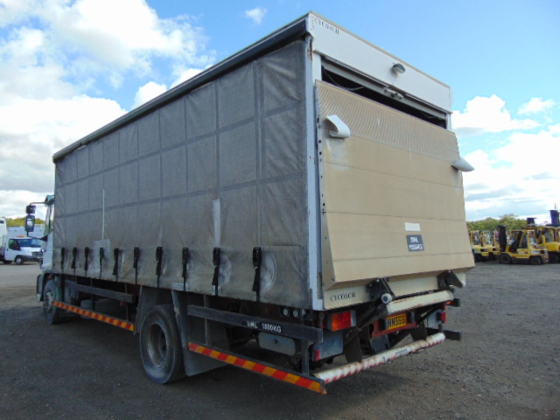 Ford Iveco EuroCargo ML150E21 8T Curtain Side Complete with Rear Tail Lift - Image 8 of 21