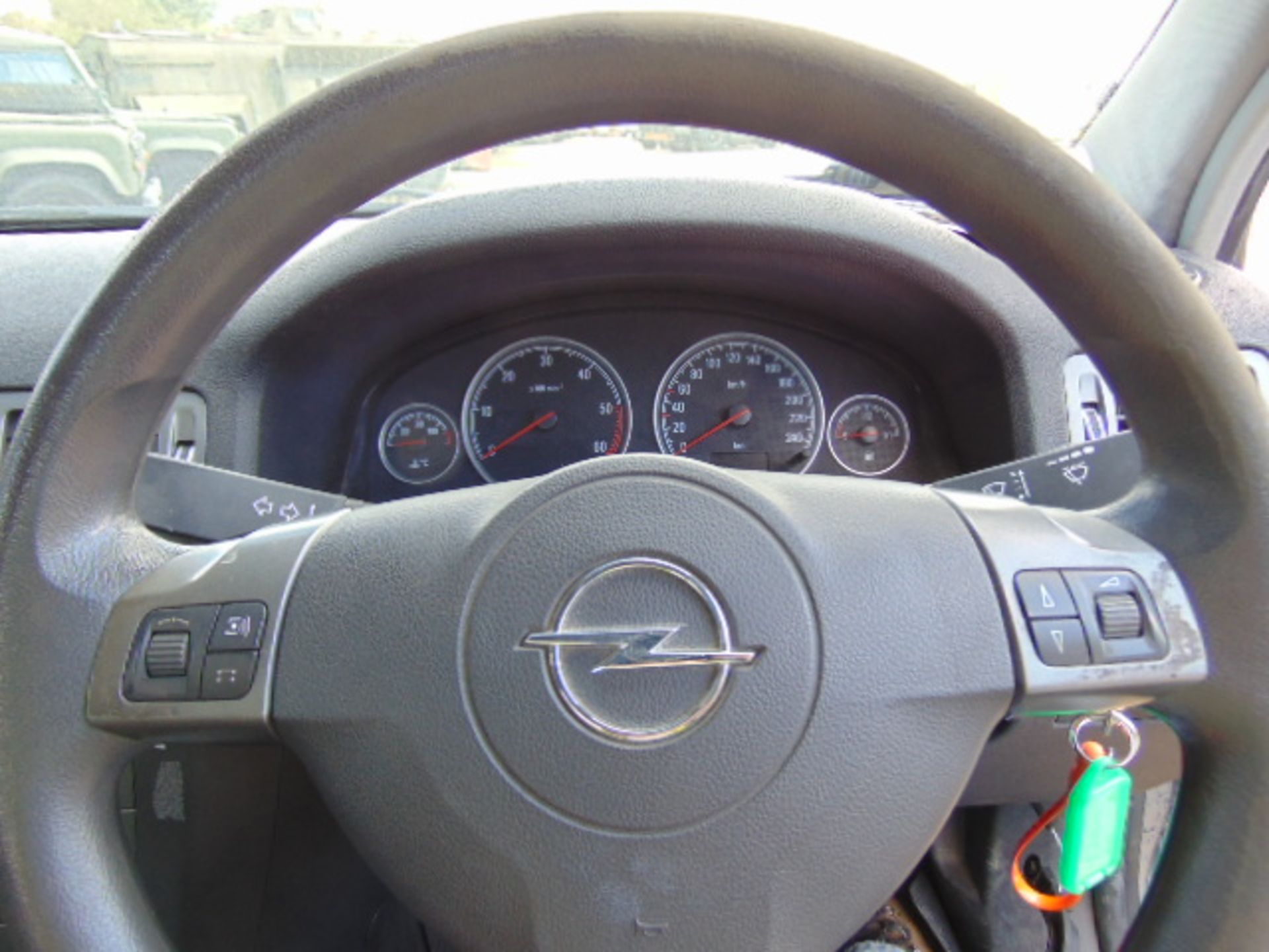 2008 Opel Vectra 1.9 CDTi - Image 10 of 12