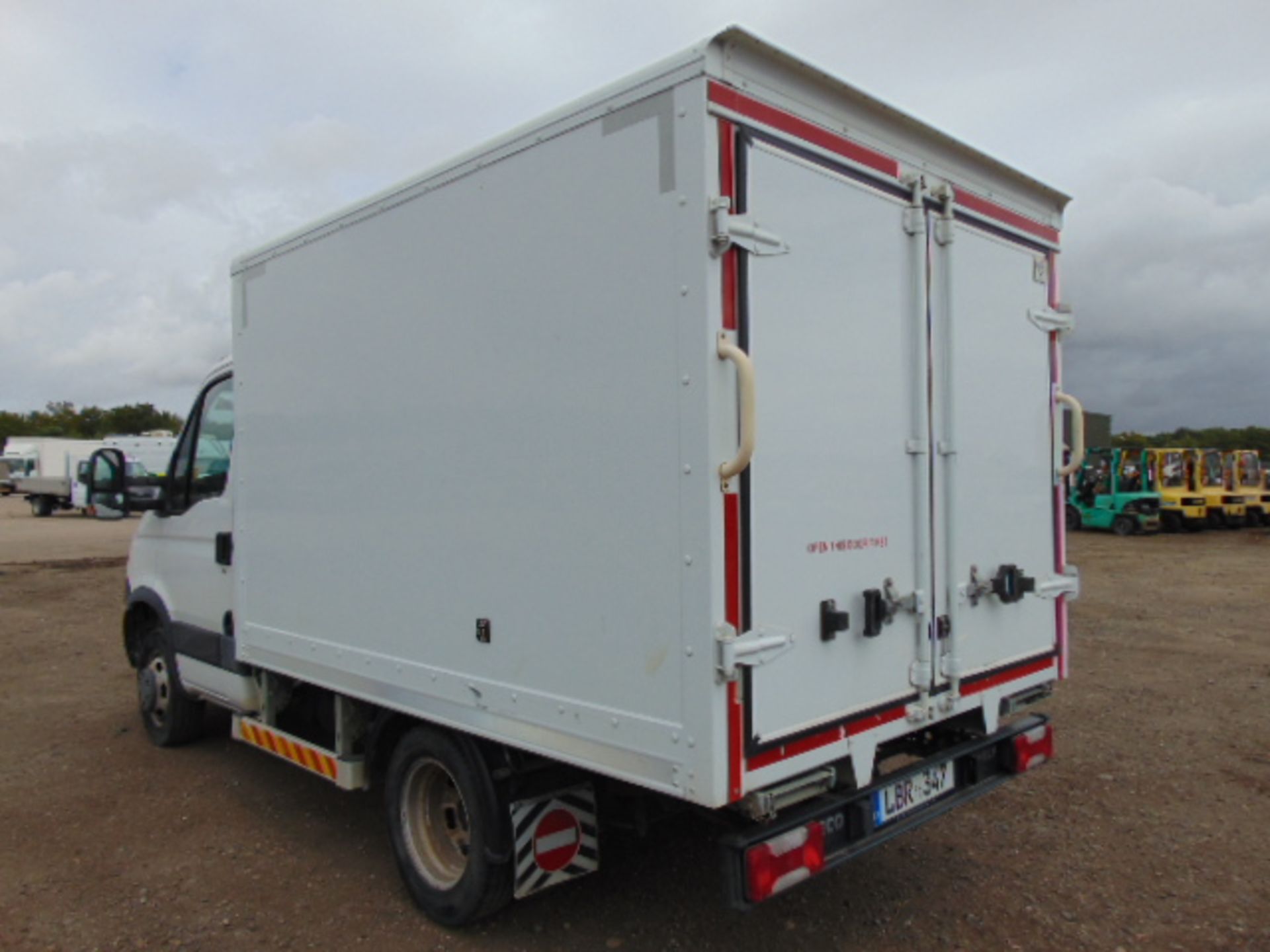 2013 Ford Iveco Daily 40C15 Chassis Cab with Fitted Box Body - Image 8 of 21