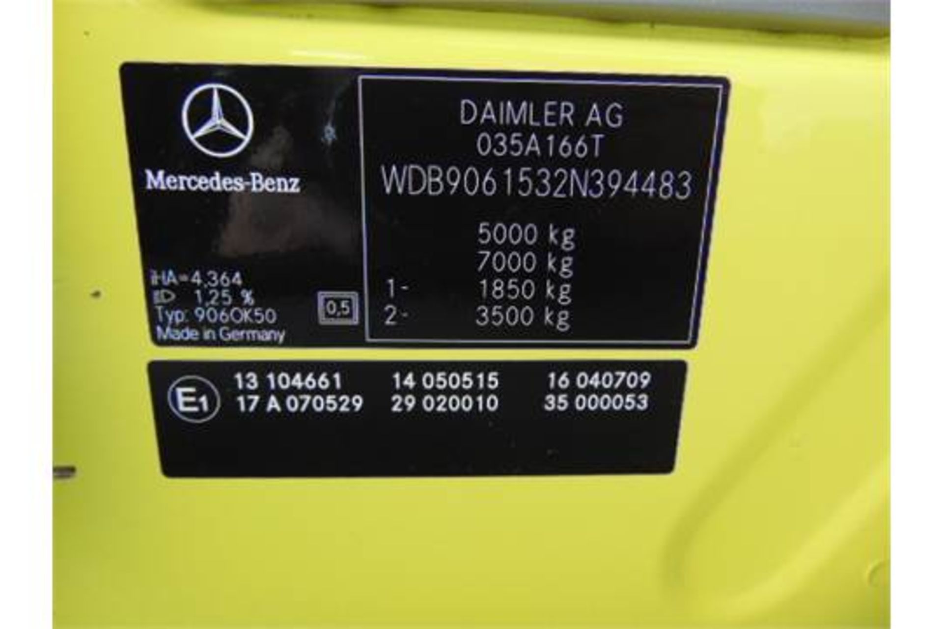 Mercedes Sprinter 515 CDI Turbo diesel ambulance - Image 17 of 18