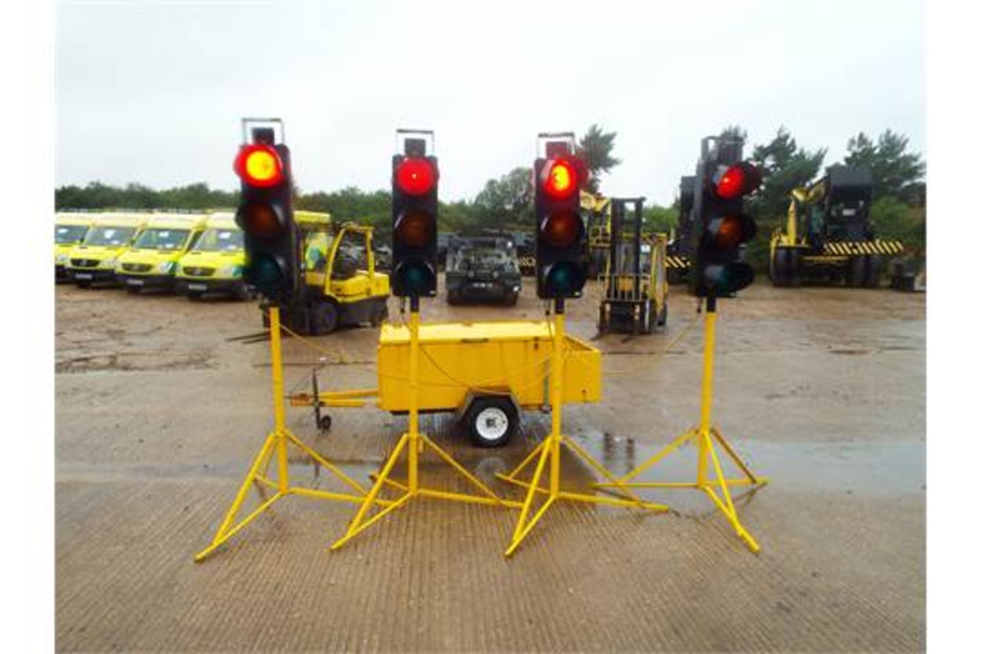 SPW QL7-4 Multi Phase Quiet Light Trailer Mounted Signals/Traffic Light System