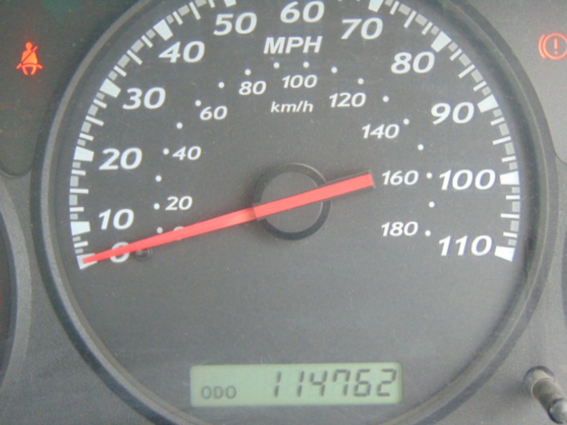 2004 Isuzu D-Max Double Cab 3.0 Diesel 4 x 4 Pickup 114,762 miles - Image 12 of 18