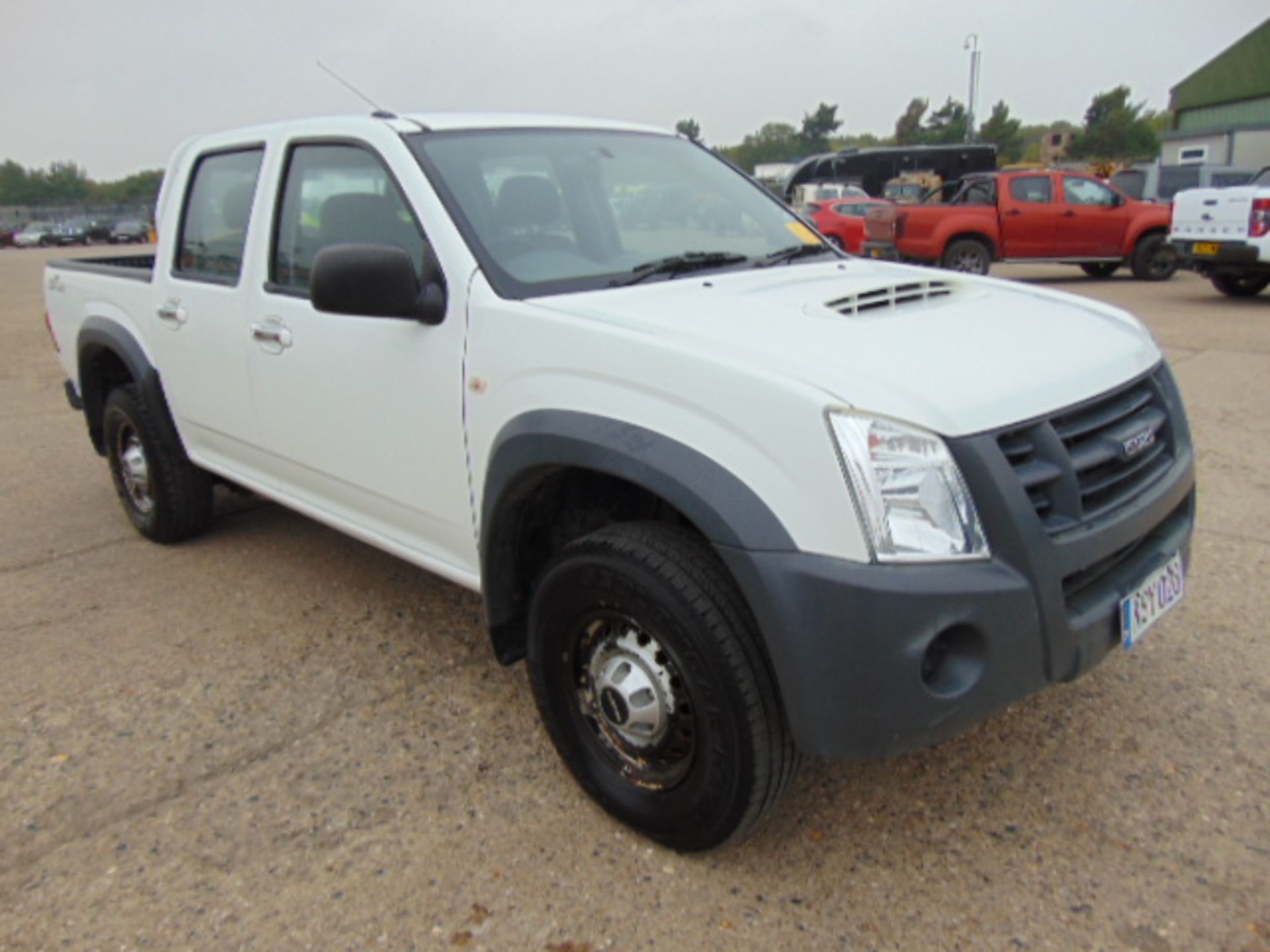 2008 Isuzu D-Max Double Cab 2.5 Diesel 4 x 4 Pickup 57,992km