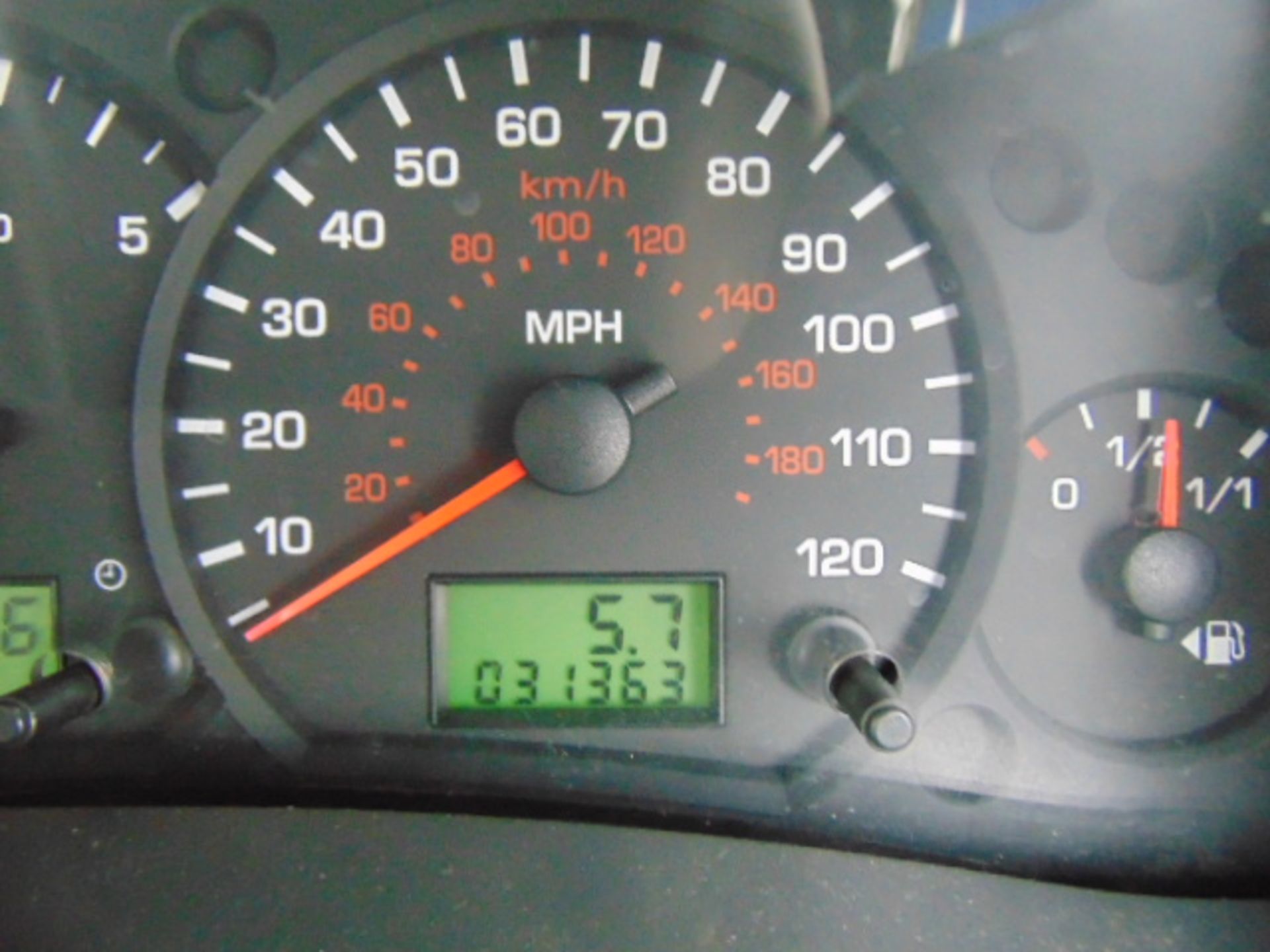 2005 Ford Transit 115 T350 Dropside Pickup 31,363 miles - Image 11 of 16