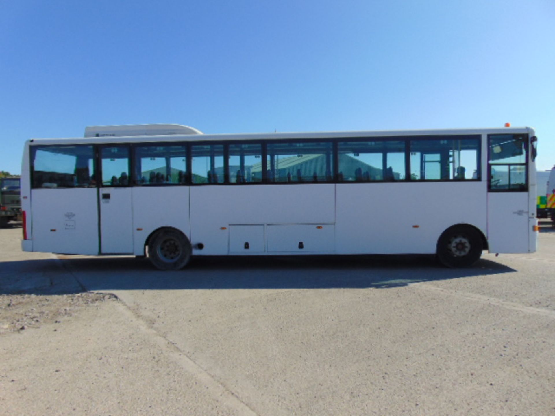 Iveco Scolabus 54 seat Coach - Image 4 of 26