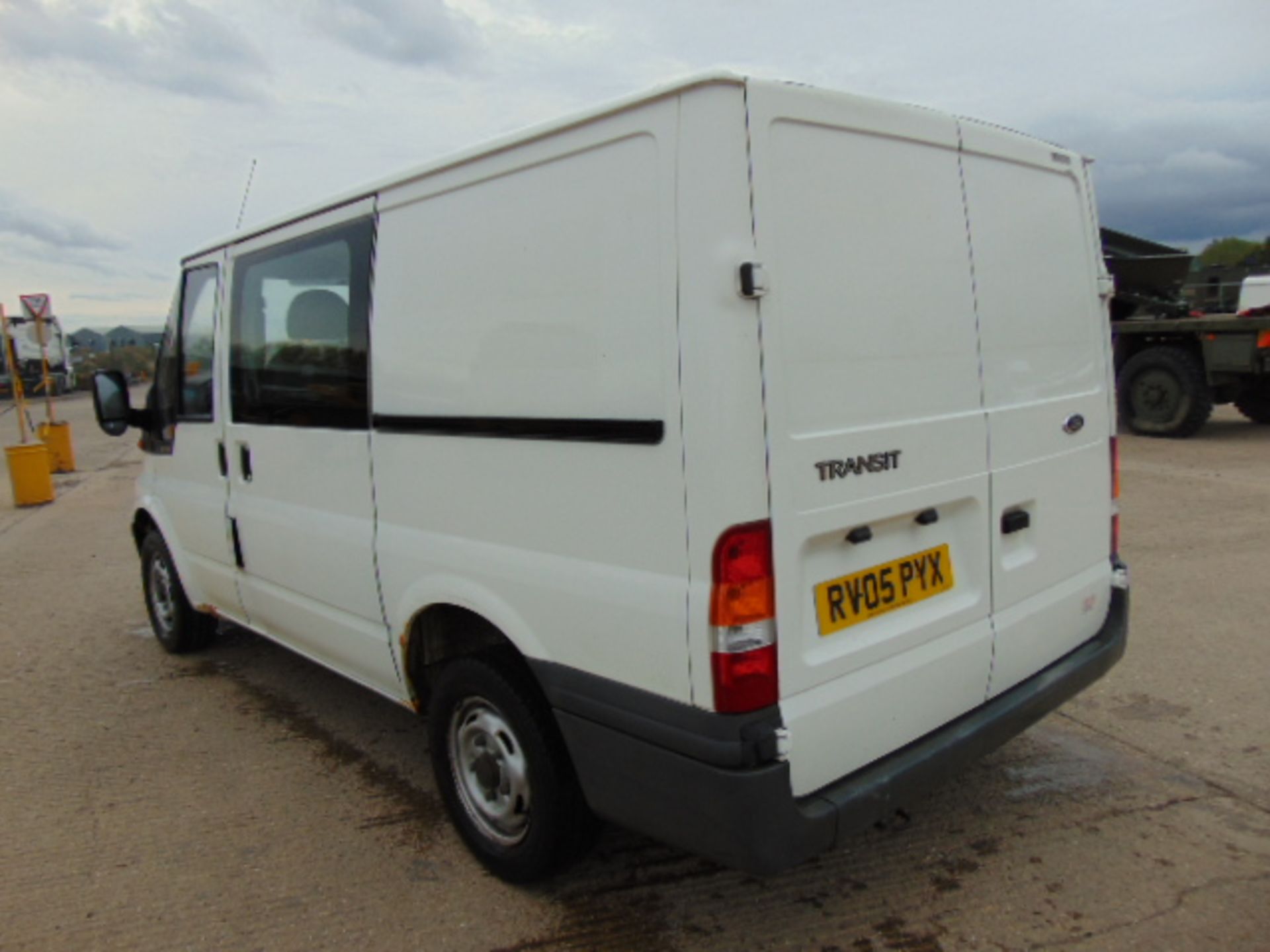 2005 Ford Transit 85 T260 Panel Van 13,507 miles - Image 8 of 21