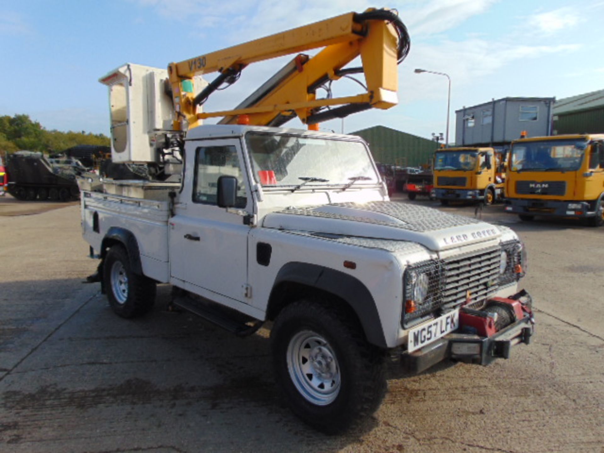 Land Rover Defender 110 High Capacity Cherry Picker - Image 3 of 40