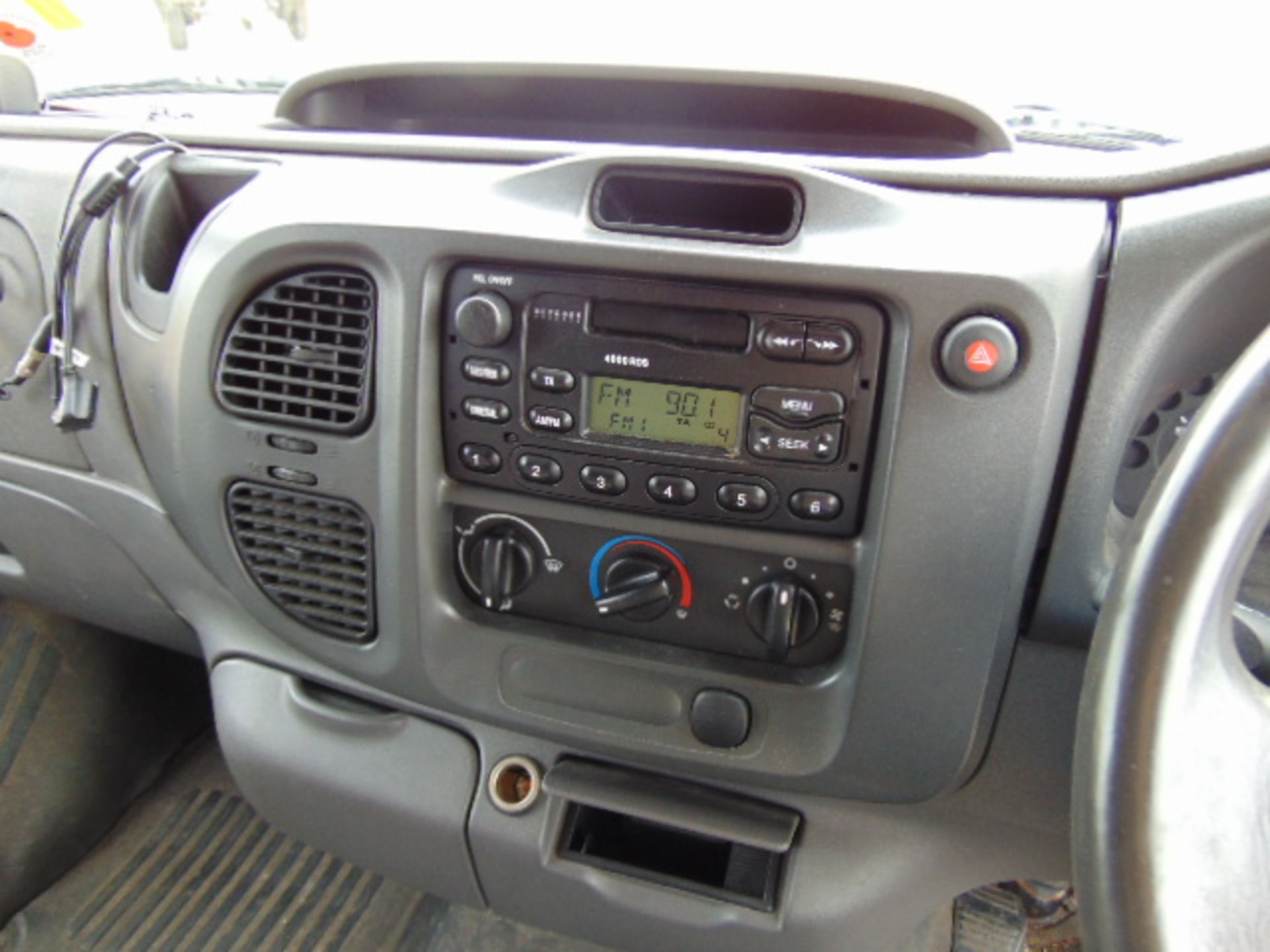 2005 Ford Transit T280 Crew Cab Panel Van 22,206 miles - Image 14 of 20