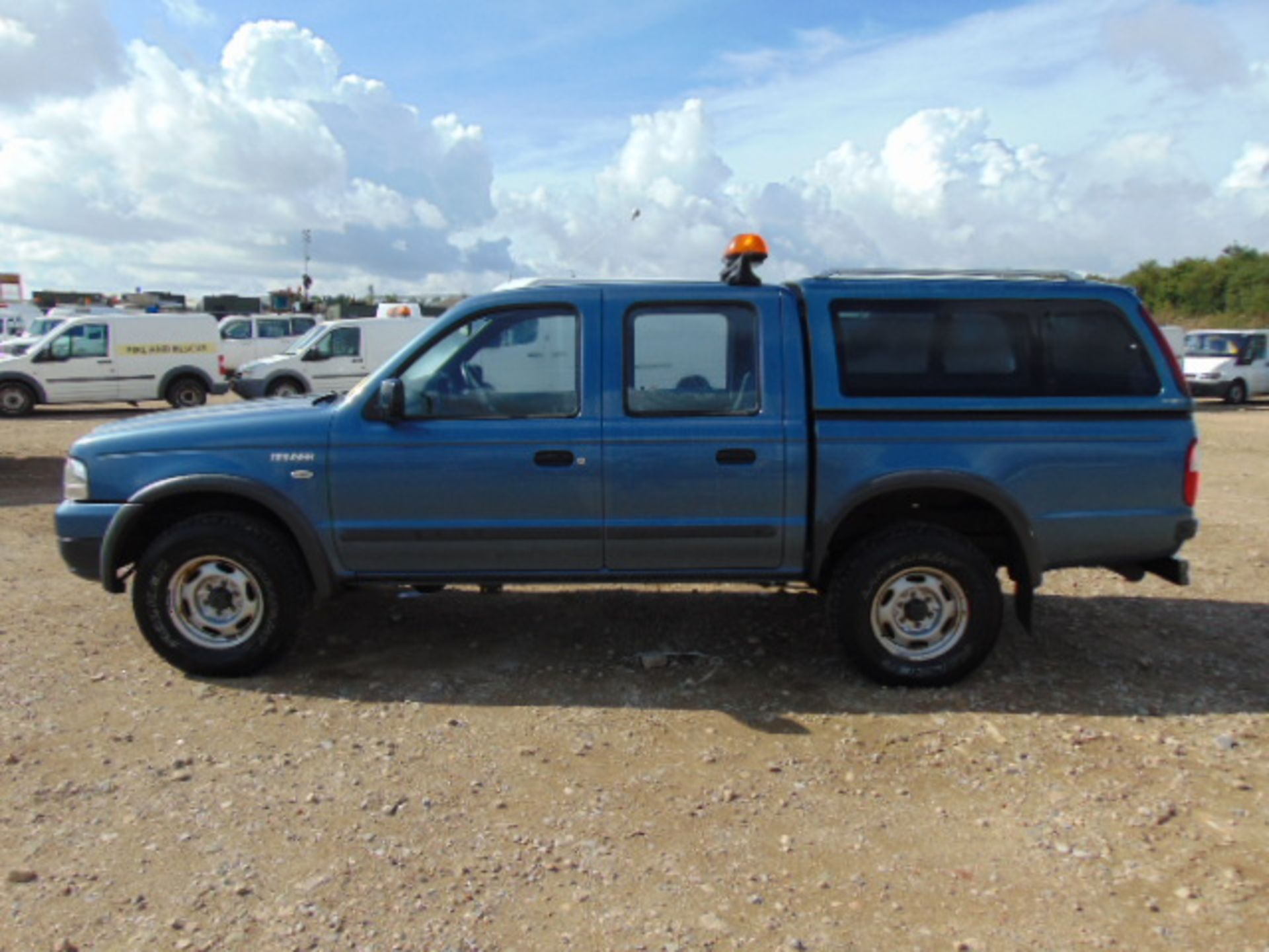 2005 Ford Ranger Double Cab 2.5TDCi 4x4 Pick Up 28,350 miles - Image 4 of 18