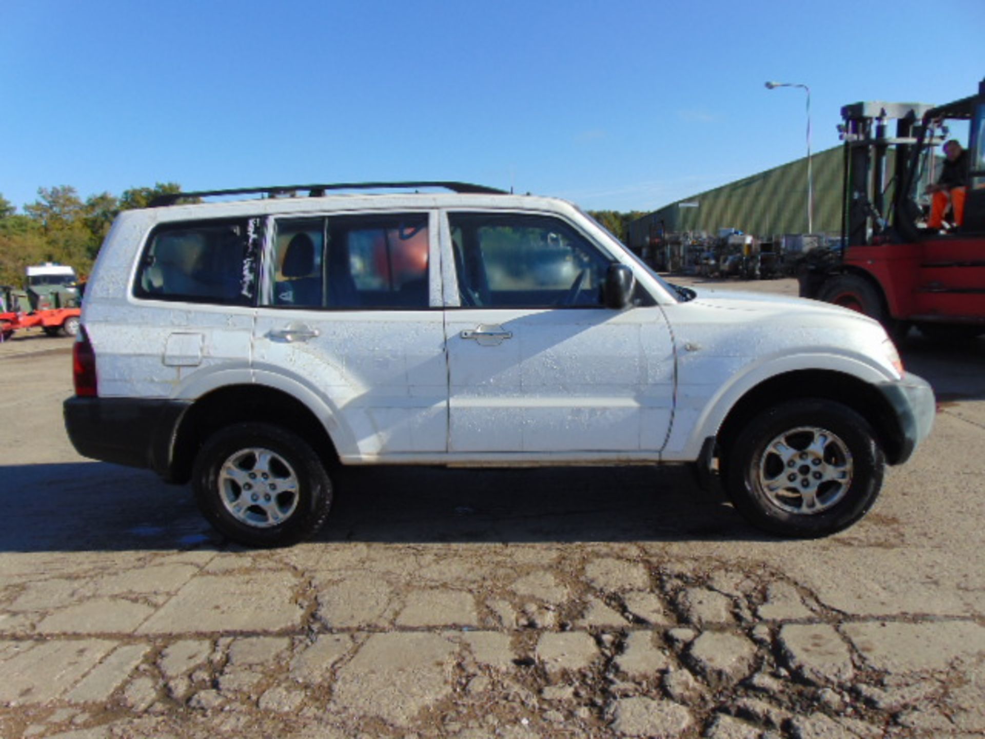 Mitsubishi Shogun 3.2 D 4x4 - Image 5 of 17