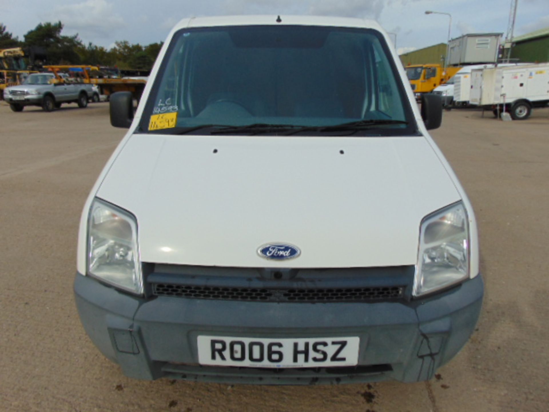 2006 Ford Transit Connect T200 L Panel Van 25,668 miles - Image 2 of 15