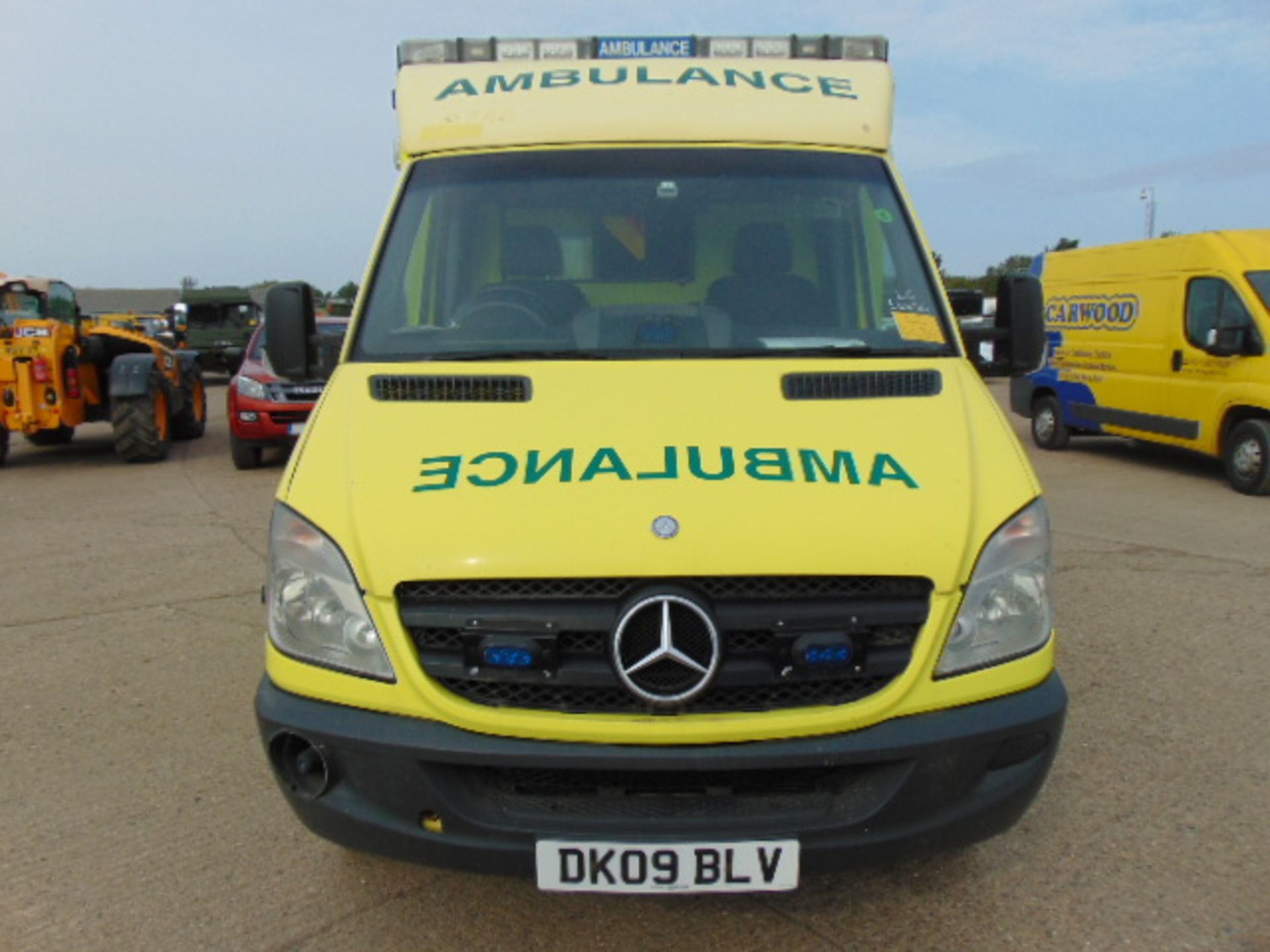 Mercedes Sprinter 515 CDI Turbo diesel ambulance - Image 2 of 19