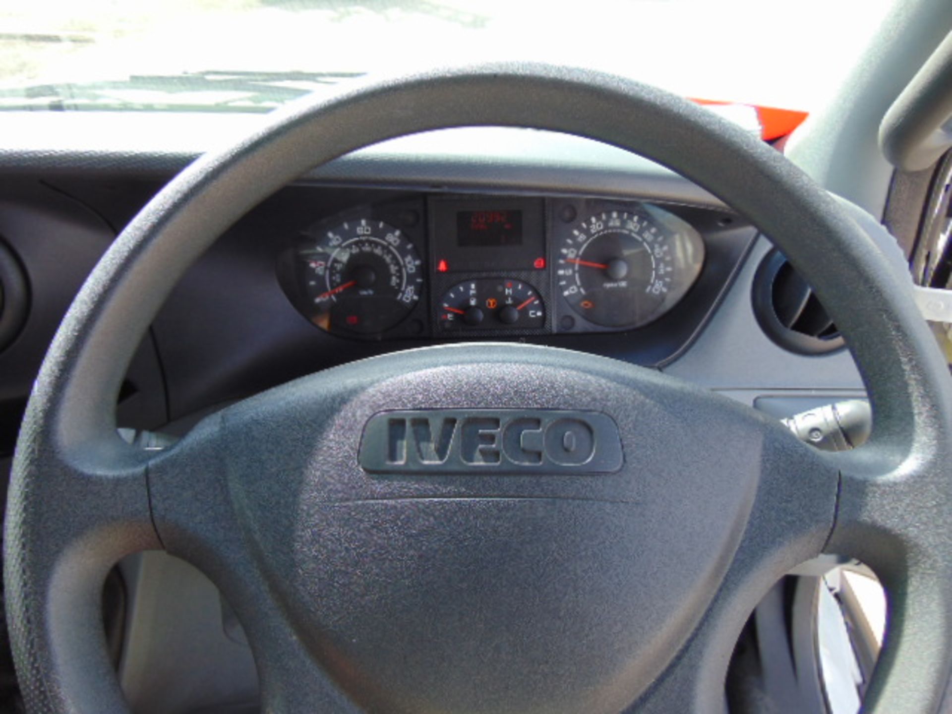 Iveco Daily 65C18 3.0 HPT Long Wheel Base, High roof panel van - Image 28 of 32