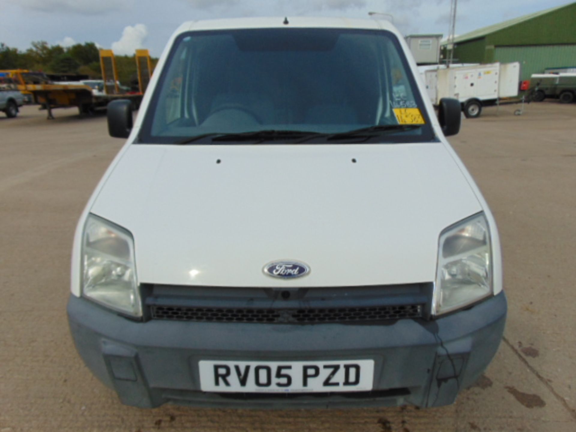 2005 Ford Transit Connect T200 L Panel Van 35,338 miles - Image 2 of 15