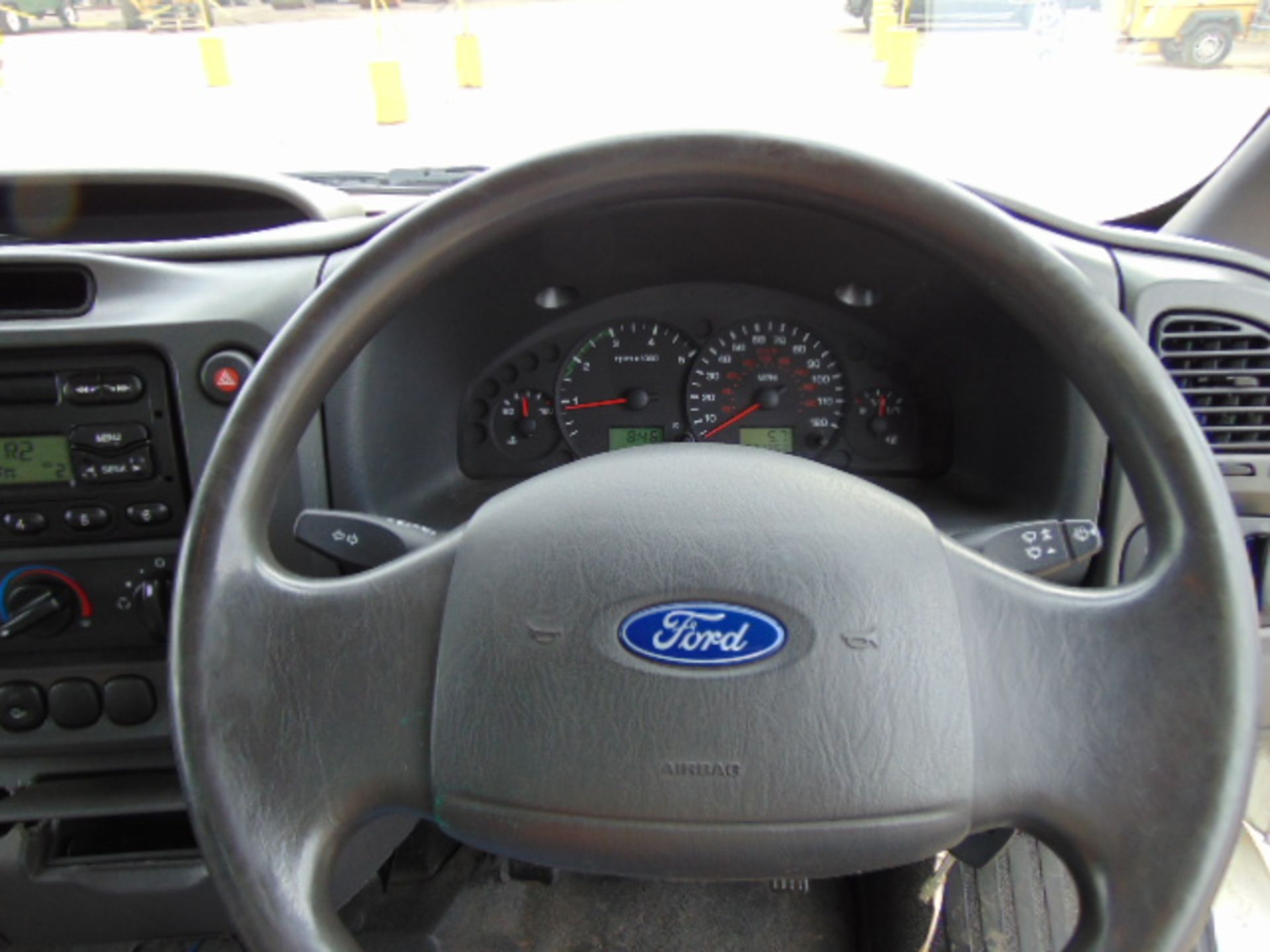 2005 Ford Transit 115 T350 Dropside Pickup 31,363 miles - Image 12 of 16