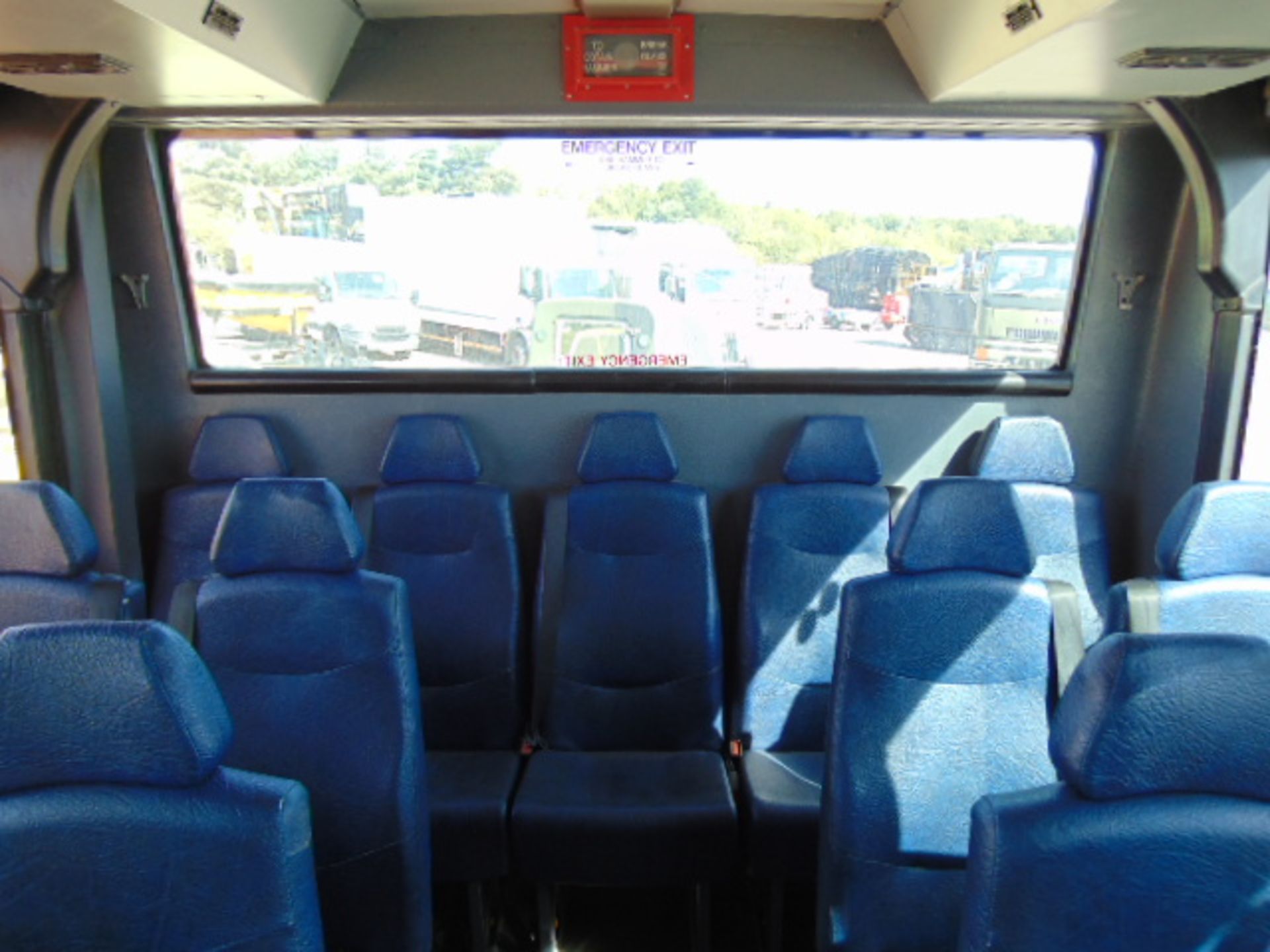 Iveco Scolabus 54 seat Coach - Image 15 of 24
