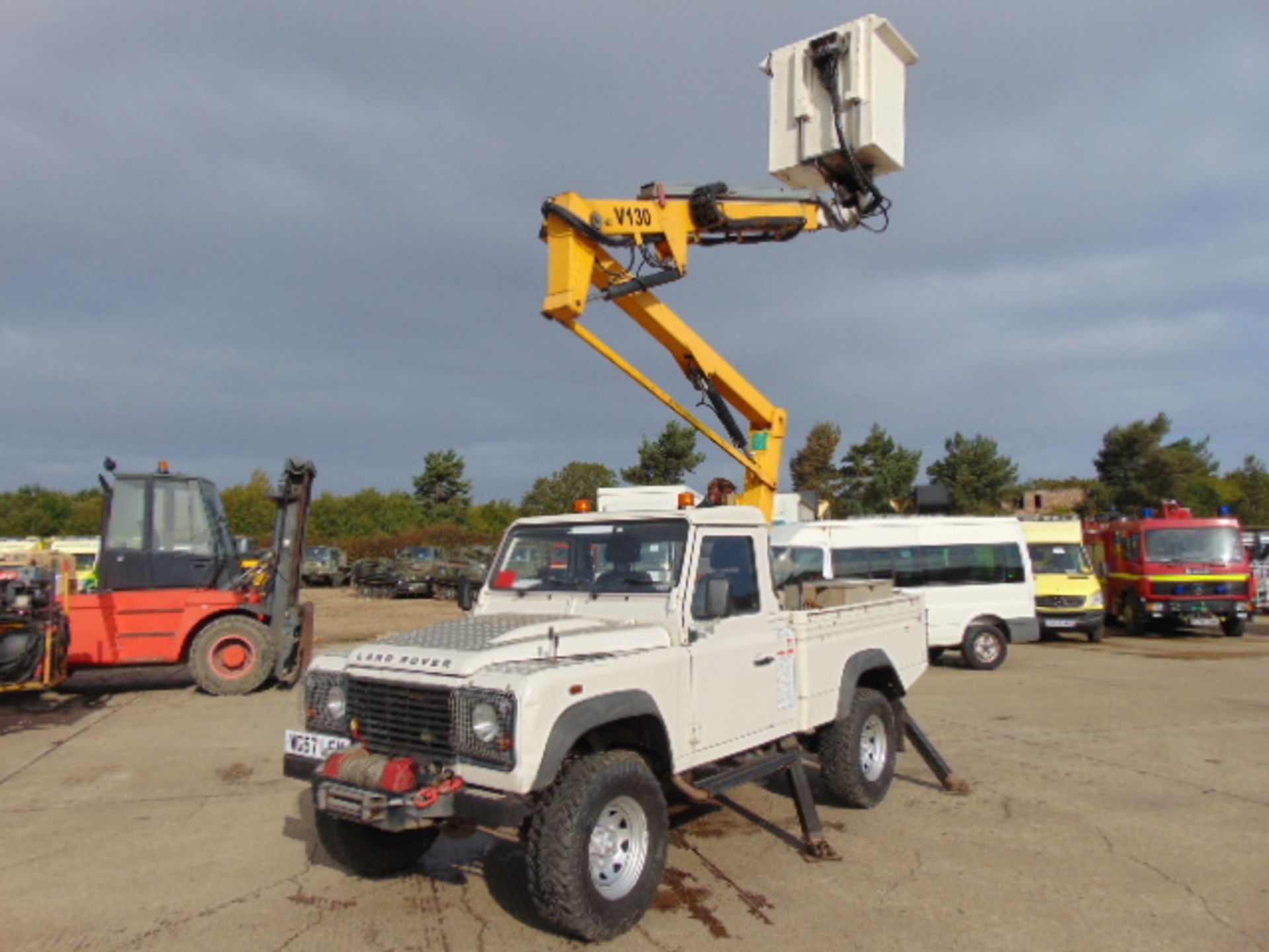 Land Rover Defender 110 High Capacity Cherry Picker - Image 10 of 40