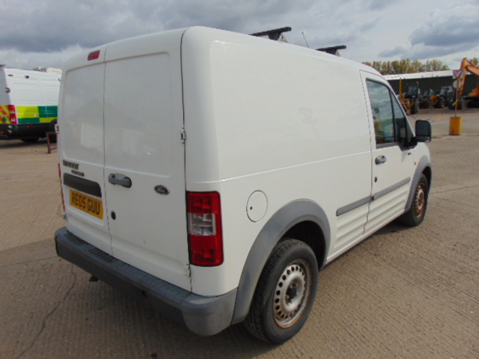 2004 Ford Transit Connect T200 L Panel Van 39,182 miles - Image 6 of 15