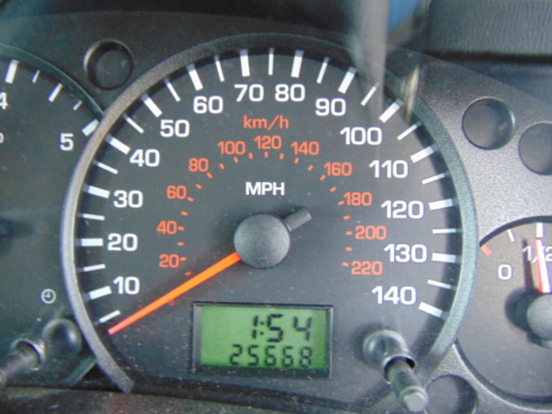 2006 Ford Transit Connect T200 L Panel Van 25,668 miles - Image 9 of 15