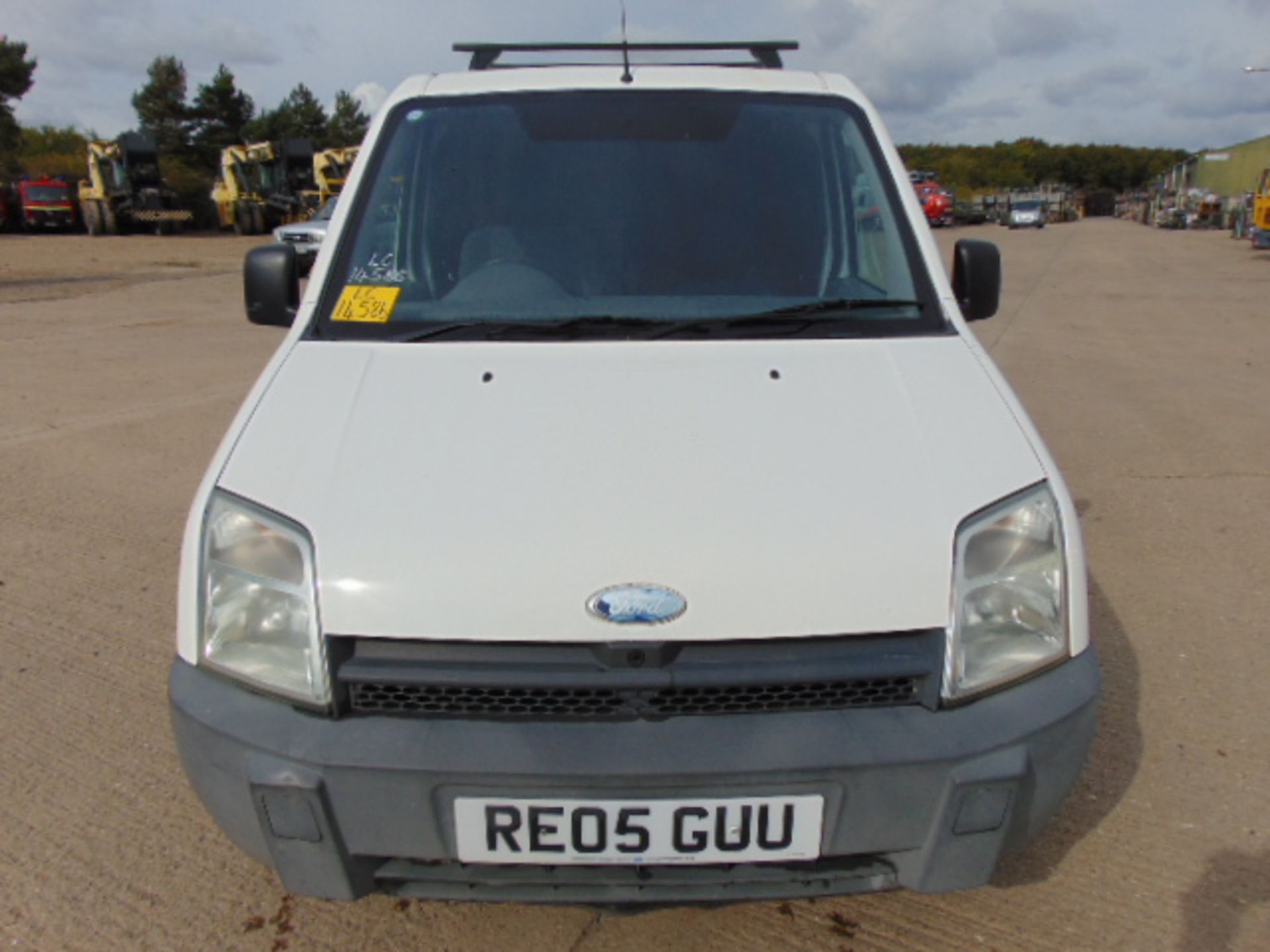 2004 Ford Transit Connect T200 L Panel Van 39,182 miles - Image 2 of 15