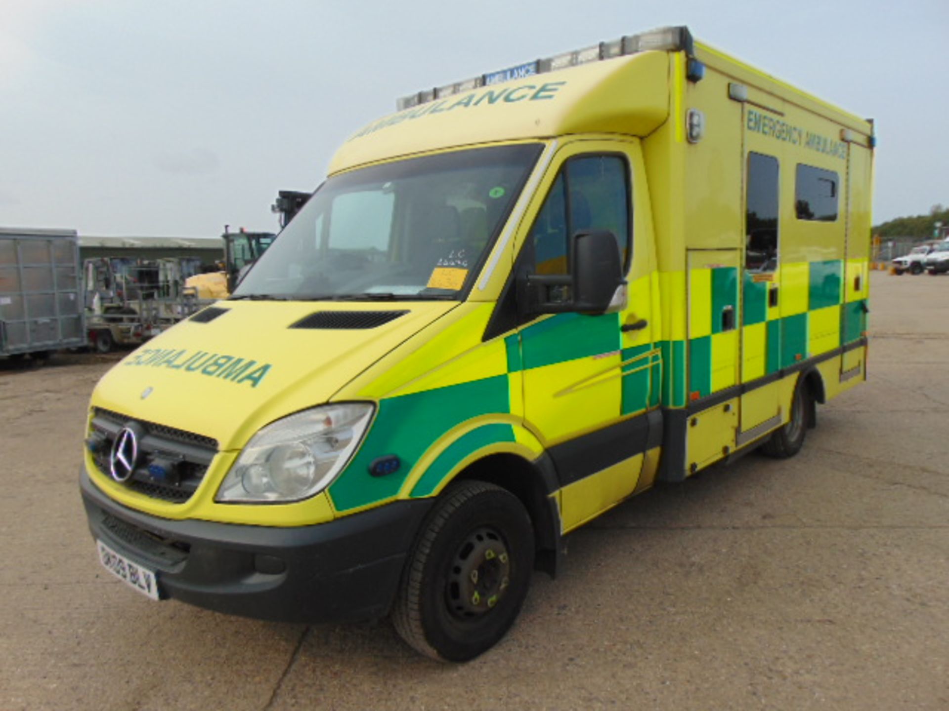 Mercedes Sprinter 515 CDI Turbo diesel ambulance - Image 3 of 19