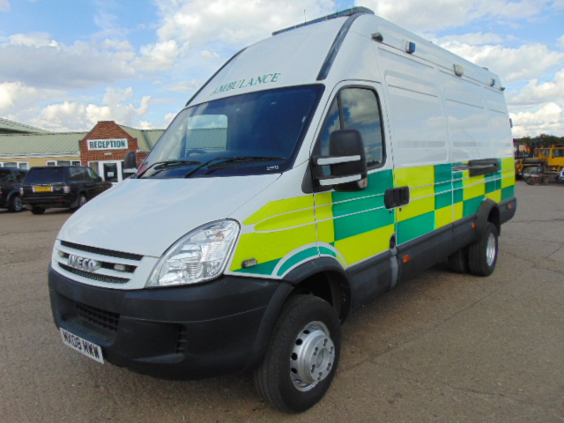 Iveco Daily 65C18 3.0 HPT Long Wheel Base, High roof panel van - Image 3 of 32