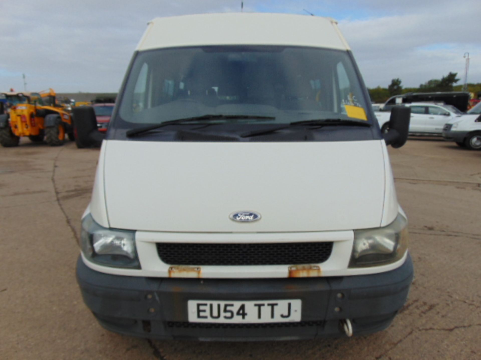 2004 Ford Transit 12 Seat Minibus 62,186 miles - Image 2 of 22