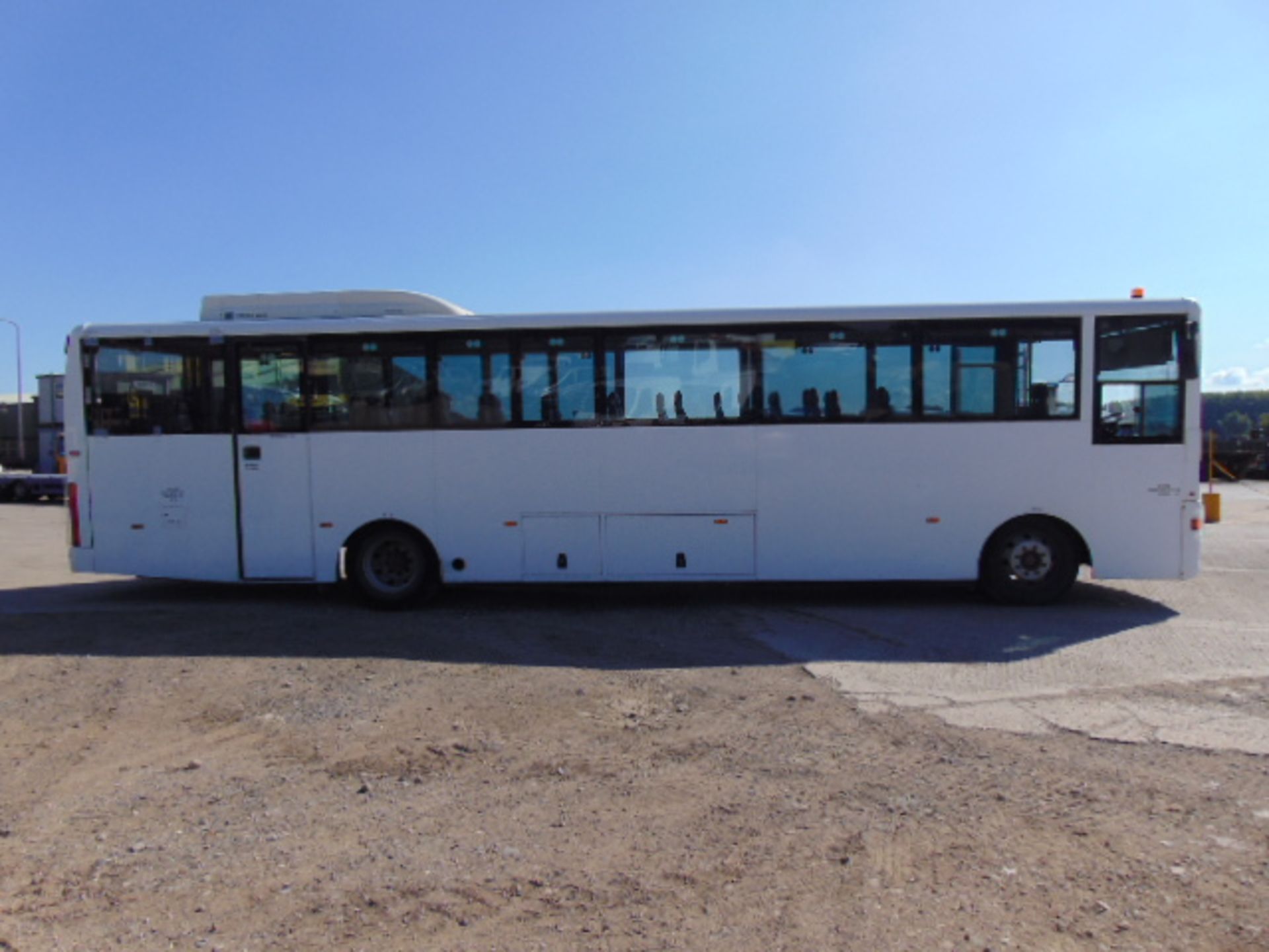 Iveco Scolabus 54 seat Coach - Image 4 of 24