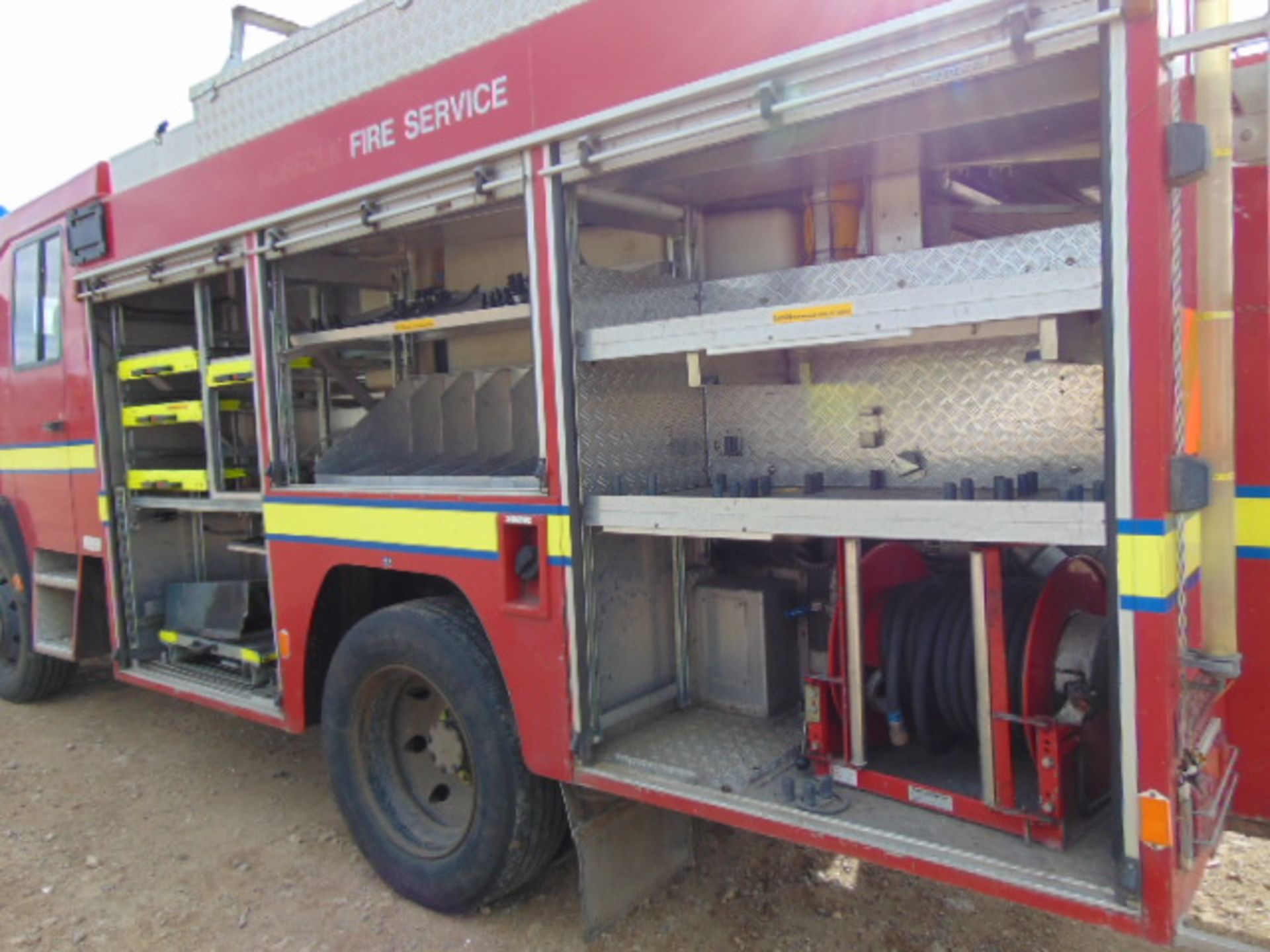 Mercedes 1124 Saxon Fire Engine - Image 10 of 23