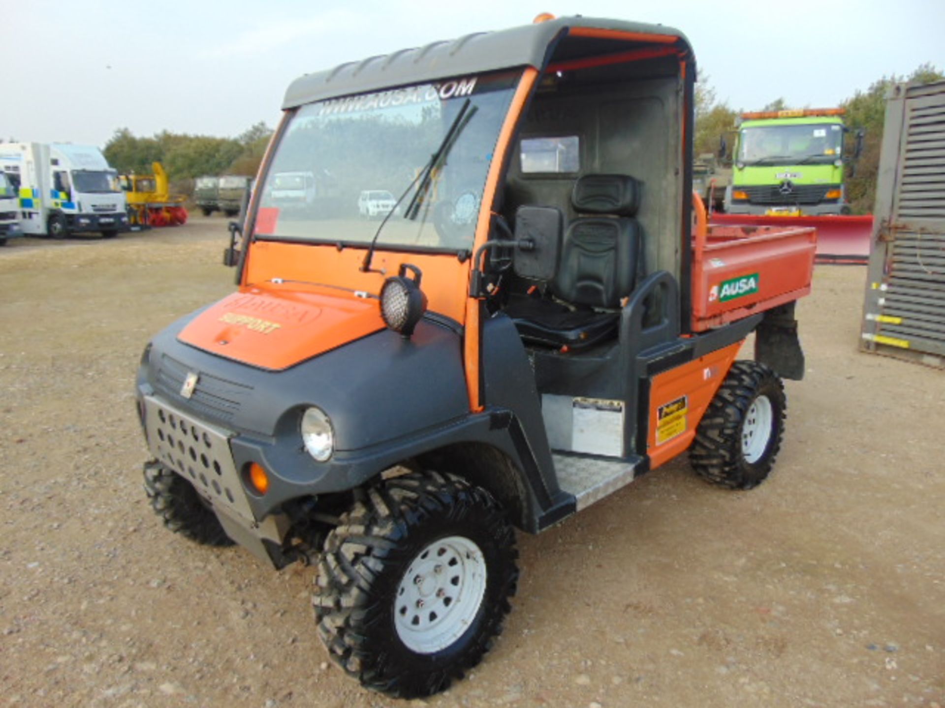 2004 Ausa M50 4WD Utility Vehicle UTV - Image 5 of 19
