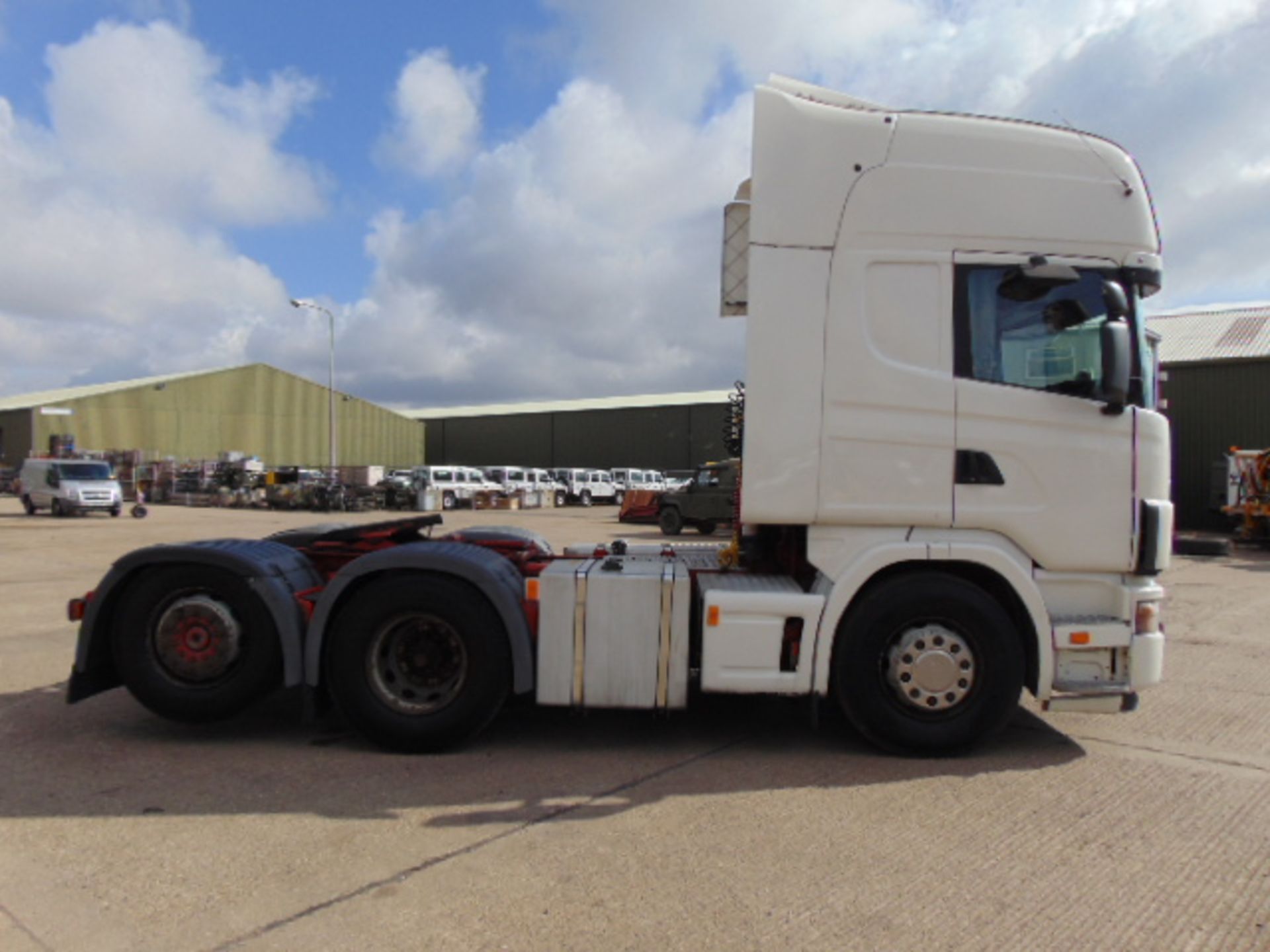 Left Hand Drive Scania R124 LA 6X2 NA 470 44,000 kg GWV Tractor Unit - Image 5 of 25