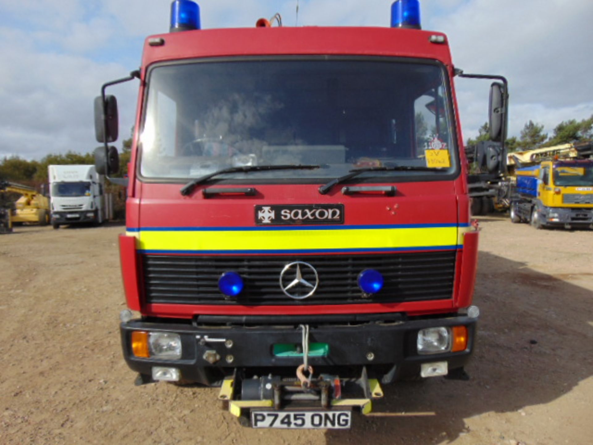 Mercedes 1124 Saxon Fire Engine C/W Front Mounted Winch - Image 2 of 21