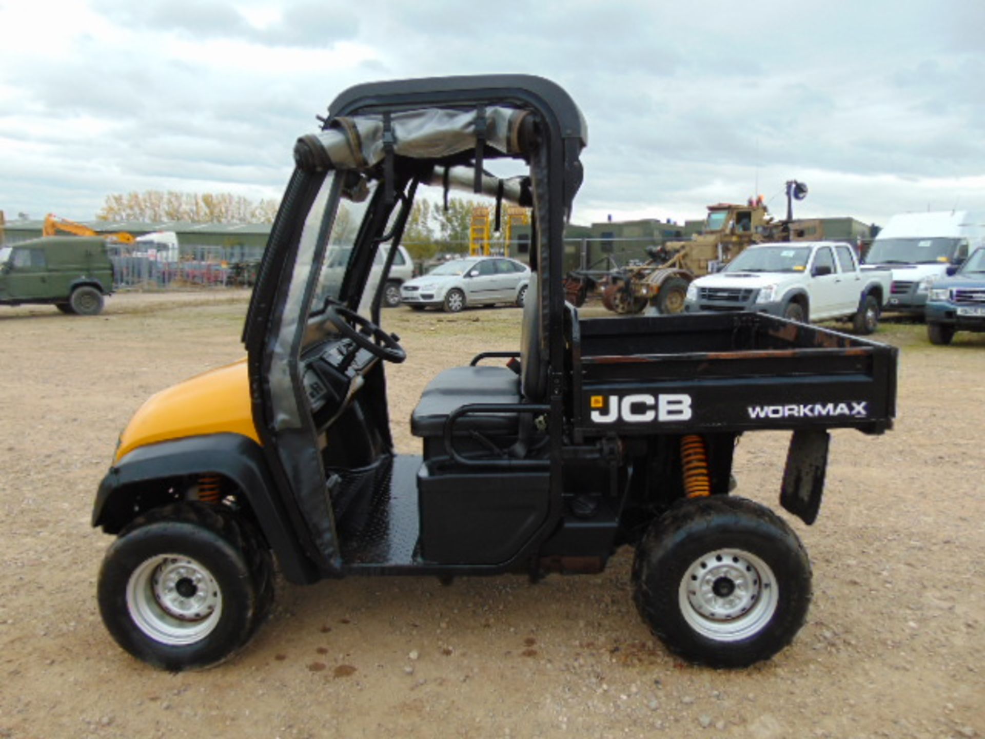 JCB Workmax 800D 4WD Diesel Utility Vehicle UTV - Image 4 of 18