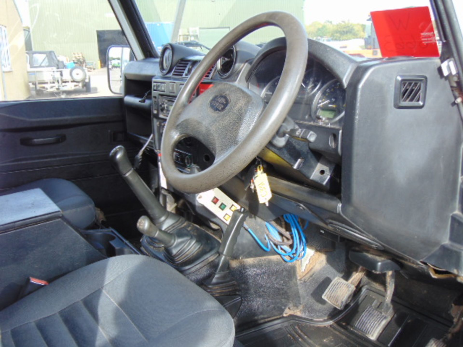 Land Rover Defender 110 Puma Hardtop 4x4 Special Utility (Mobile Workshop) complete with Winch - Image 12 of 27