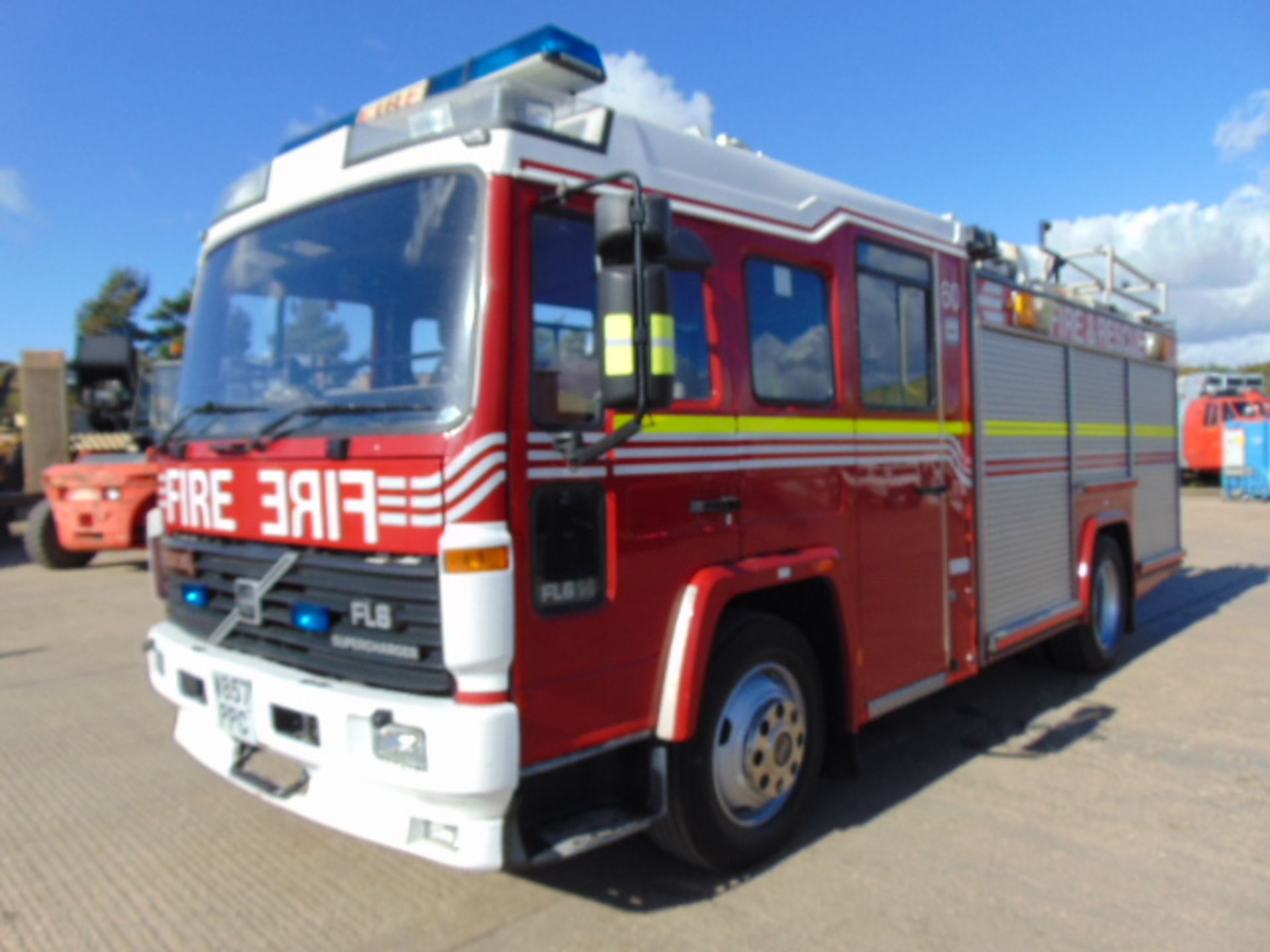 Volvo FL6-14 4x2 Saxon Fire Engine - Image 3 of 27