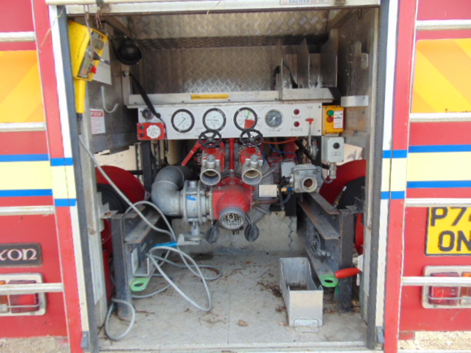 Mercedes 1124 Saxon Fire Engine - Image 11 of 23
