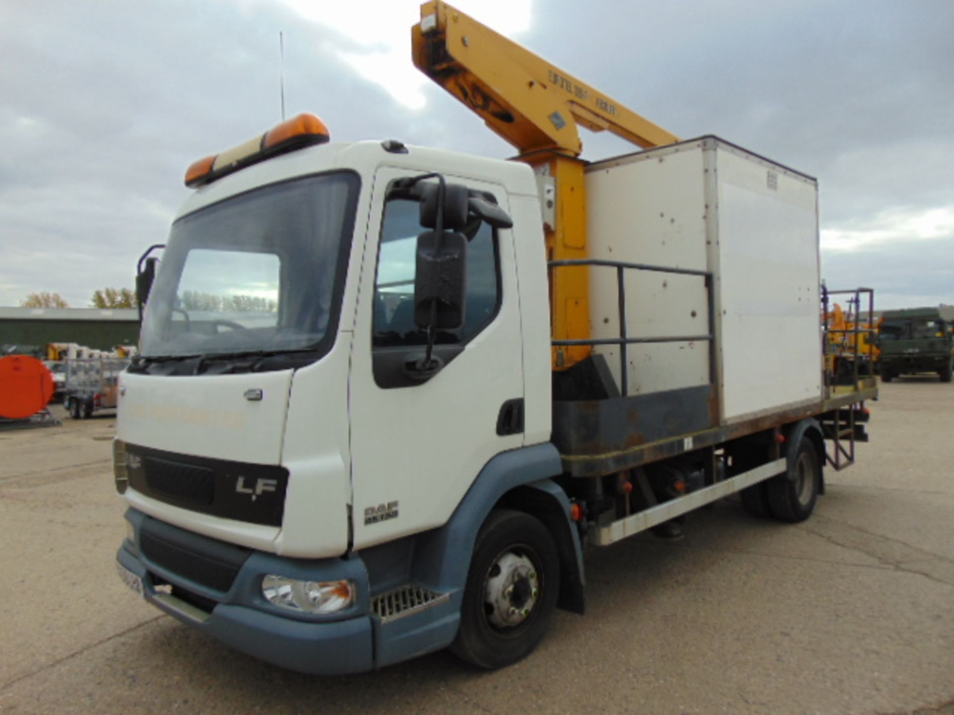 DAF 45.150 C/W Versalift 38NF Aerial Work Platform - Image 6 of 31