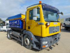 MAN TGM 18.240 4x2 C/W Shmidt Stratos Gritter Body