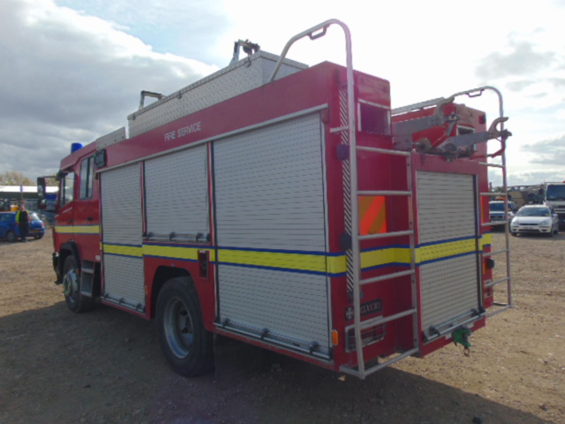 Mercedes 1124 Saxon Fire Engine C/W Front Mounted Winch - Image 8 of 21