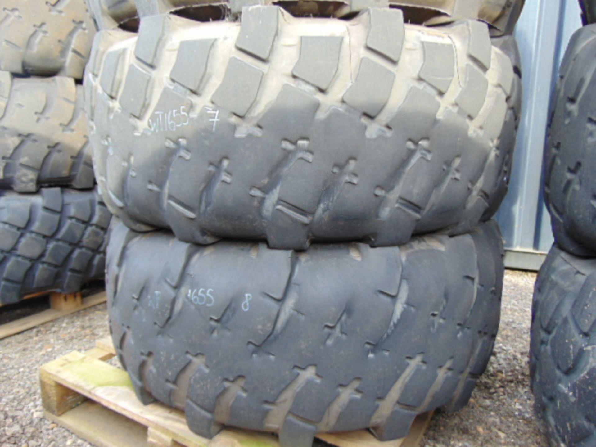 4 x Michelin XML 475/80 R20 Tyres - Image 3 of 6