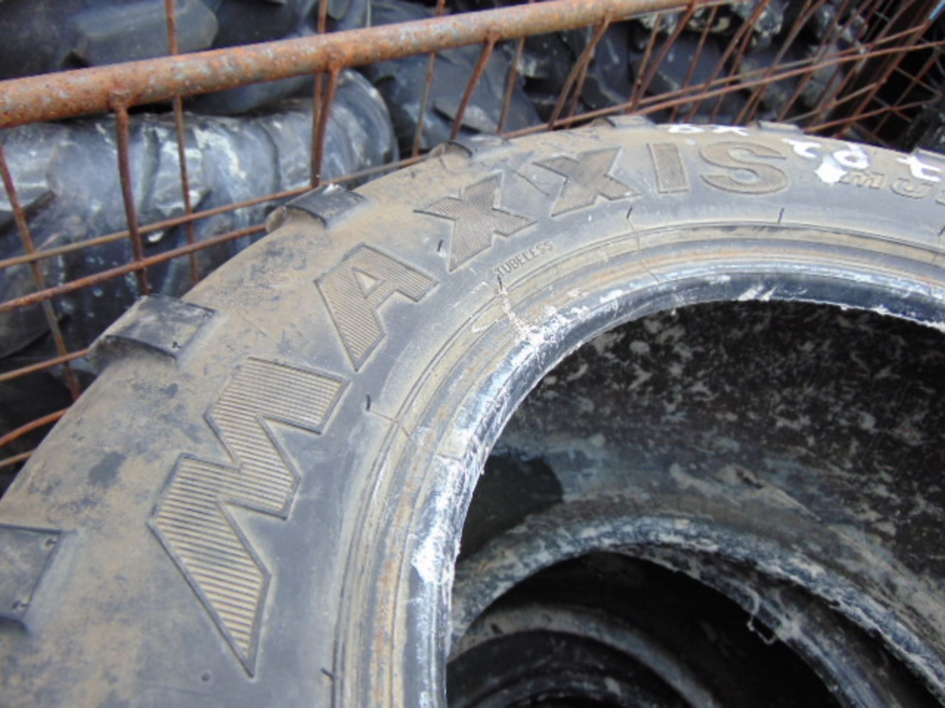 37 x Carlisle & Maxxis ATV Tyres - Image 6 of 9